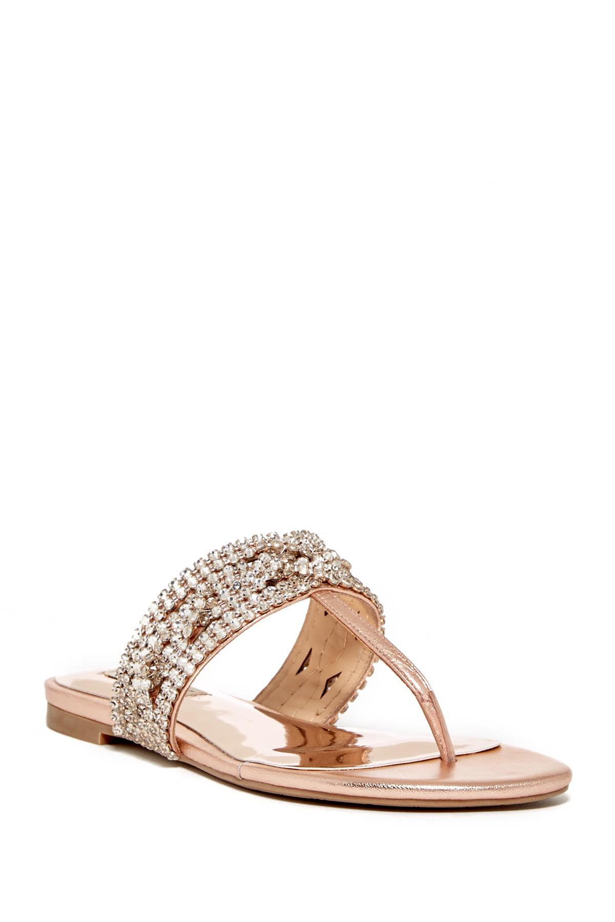 badgley mischka t strap heel