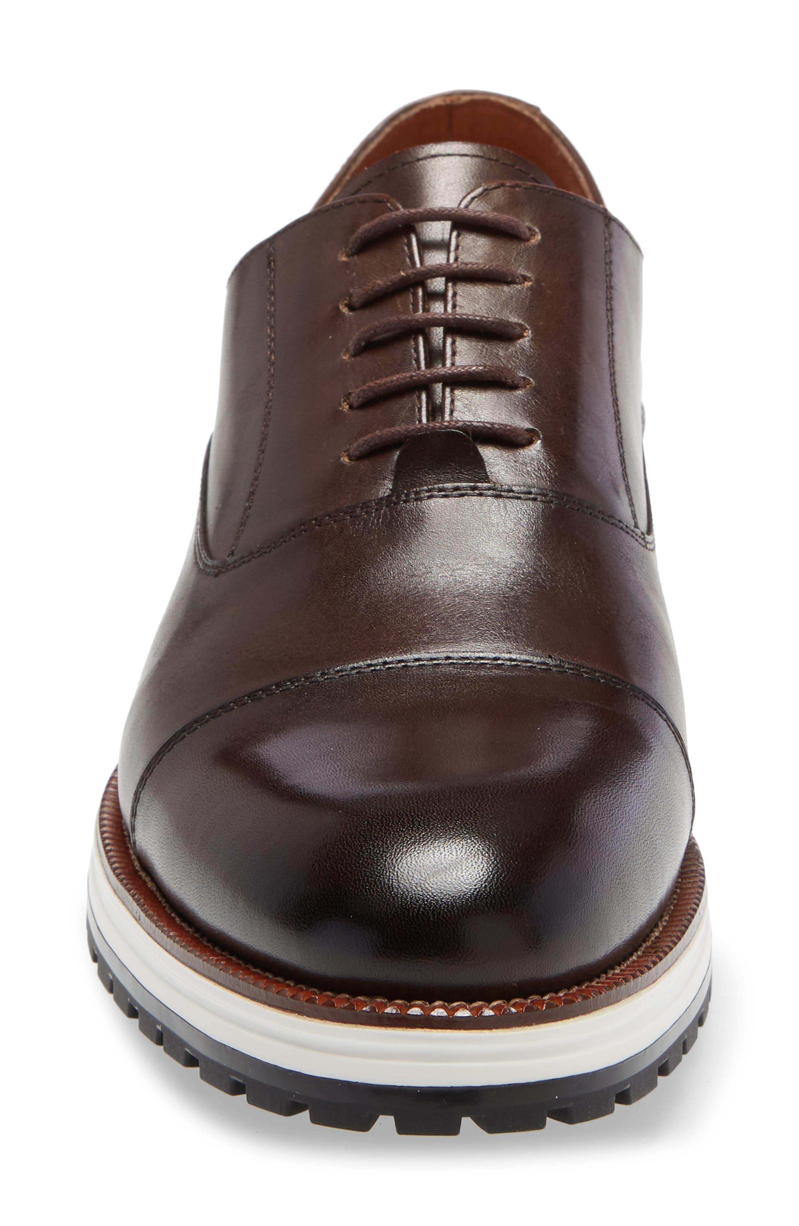 Ike Behar Picker Cap Toe Oxford in 