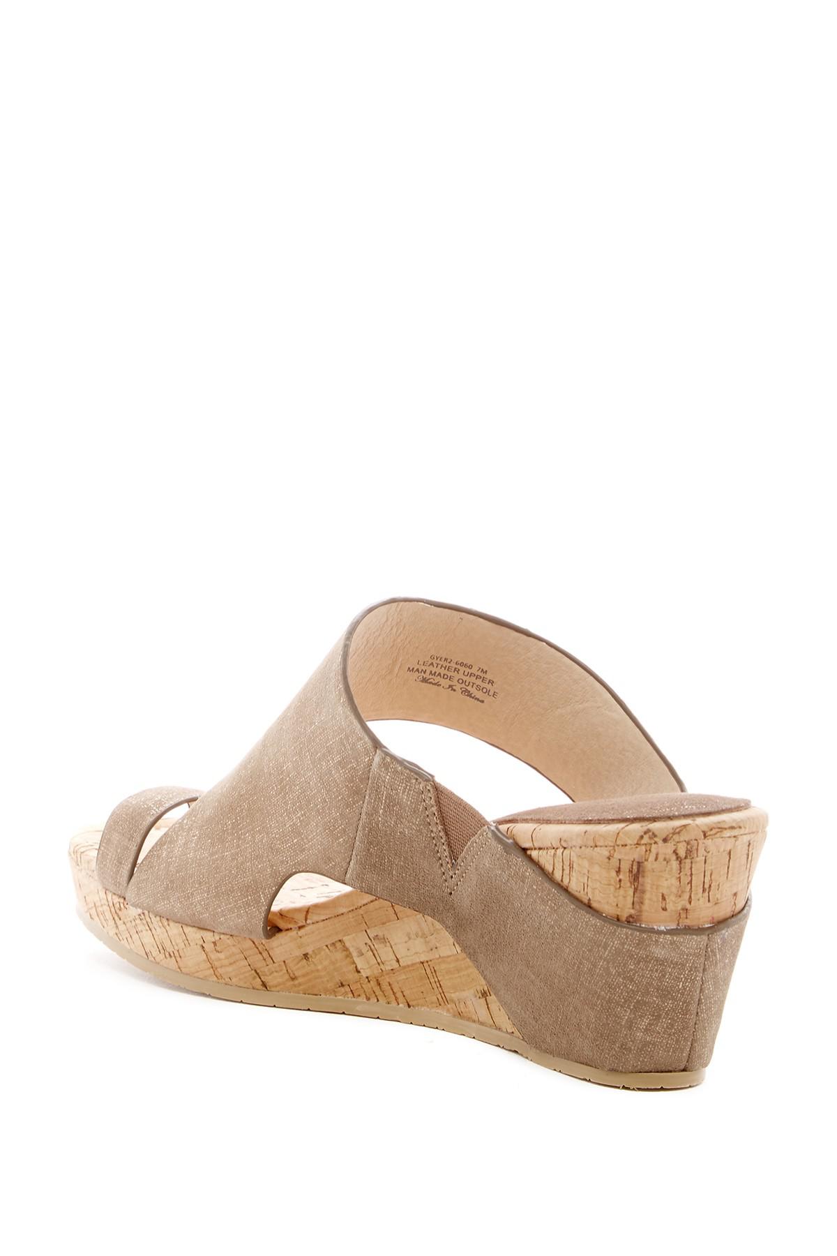 donald j pliner gyer wedge sandal