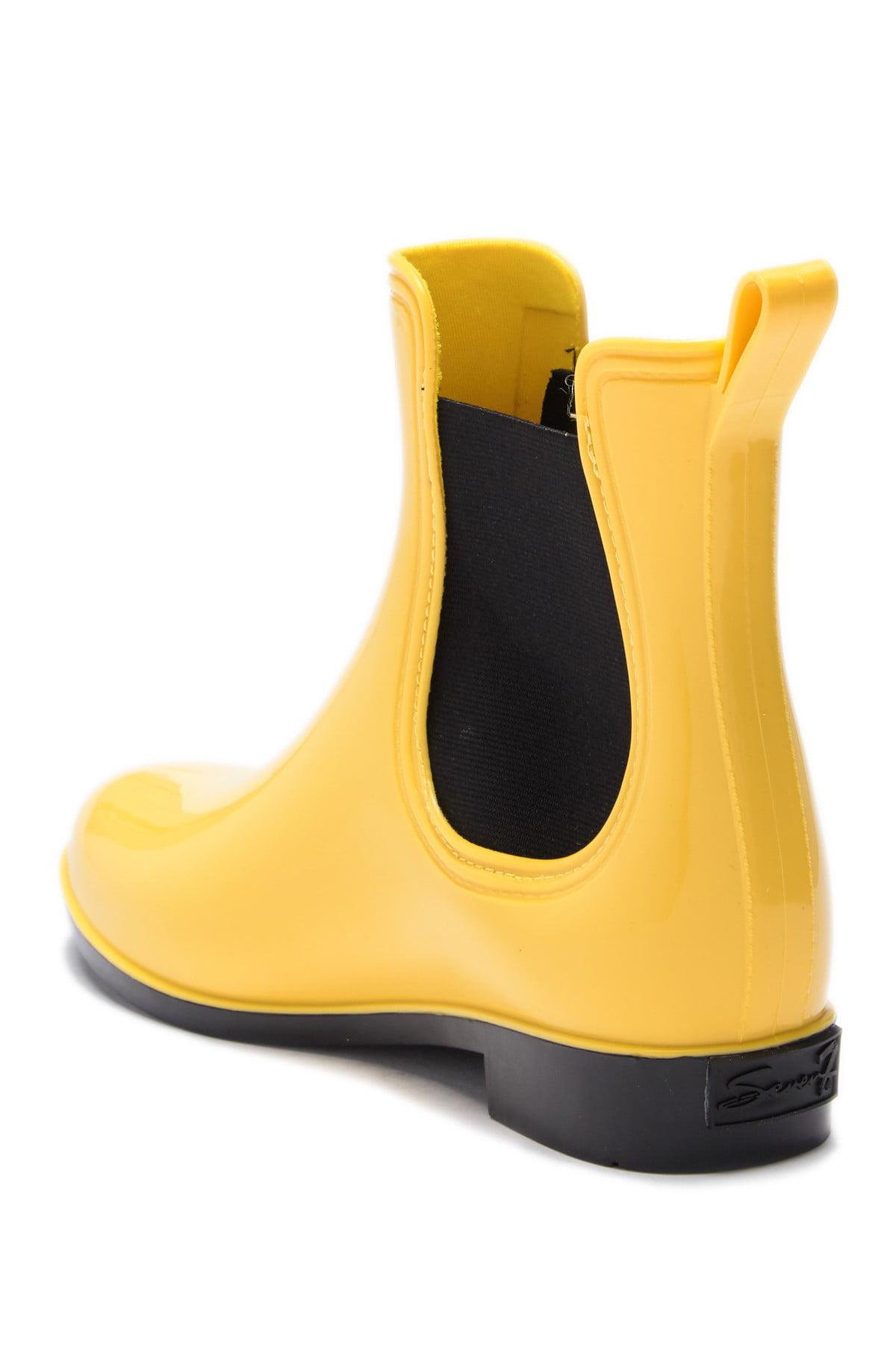 seven7 rain boots