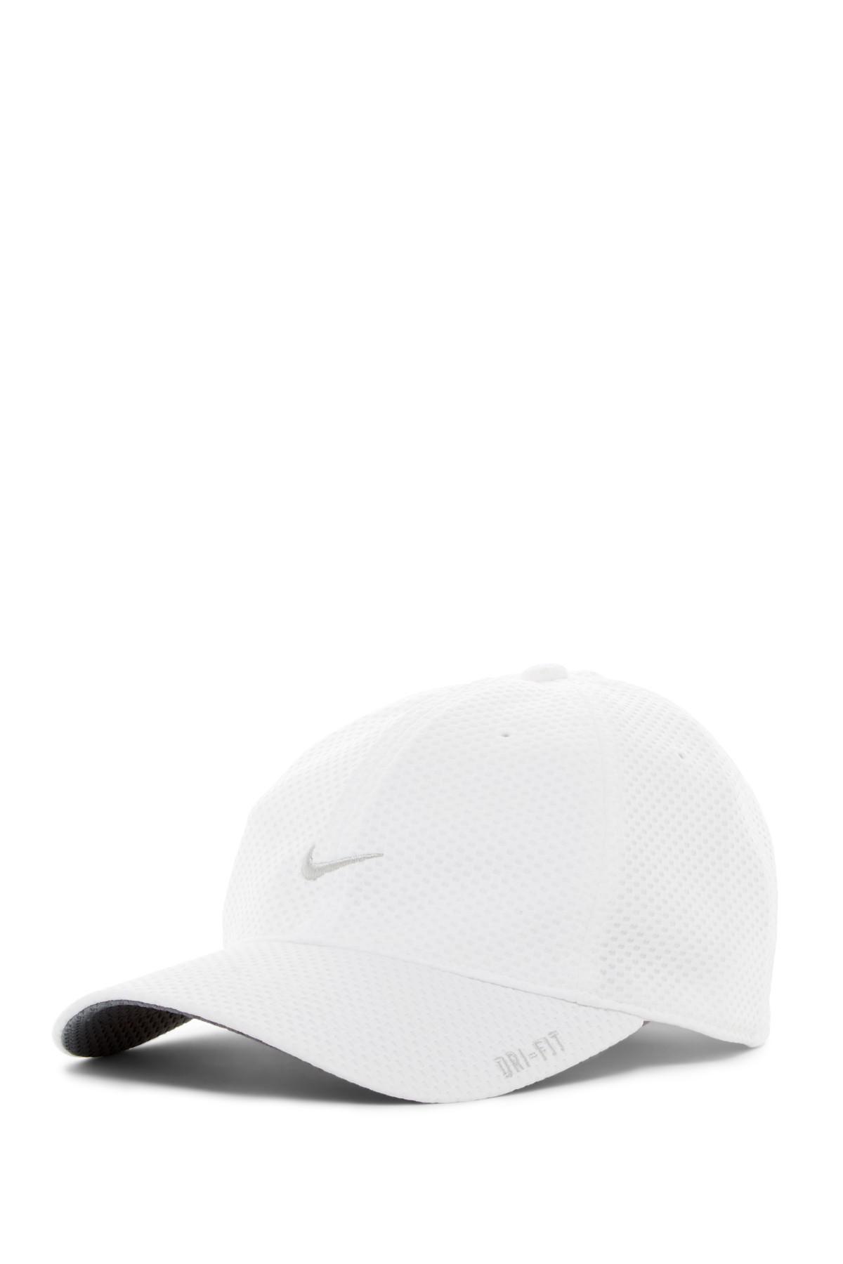 Nike Tailwind 6 Panel Drifit Cap in White for Men | Lyst