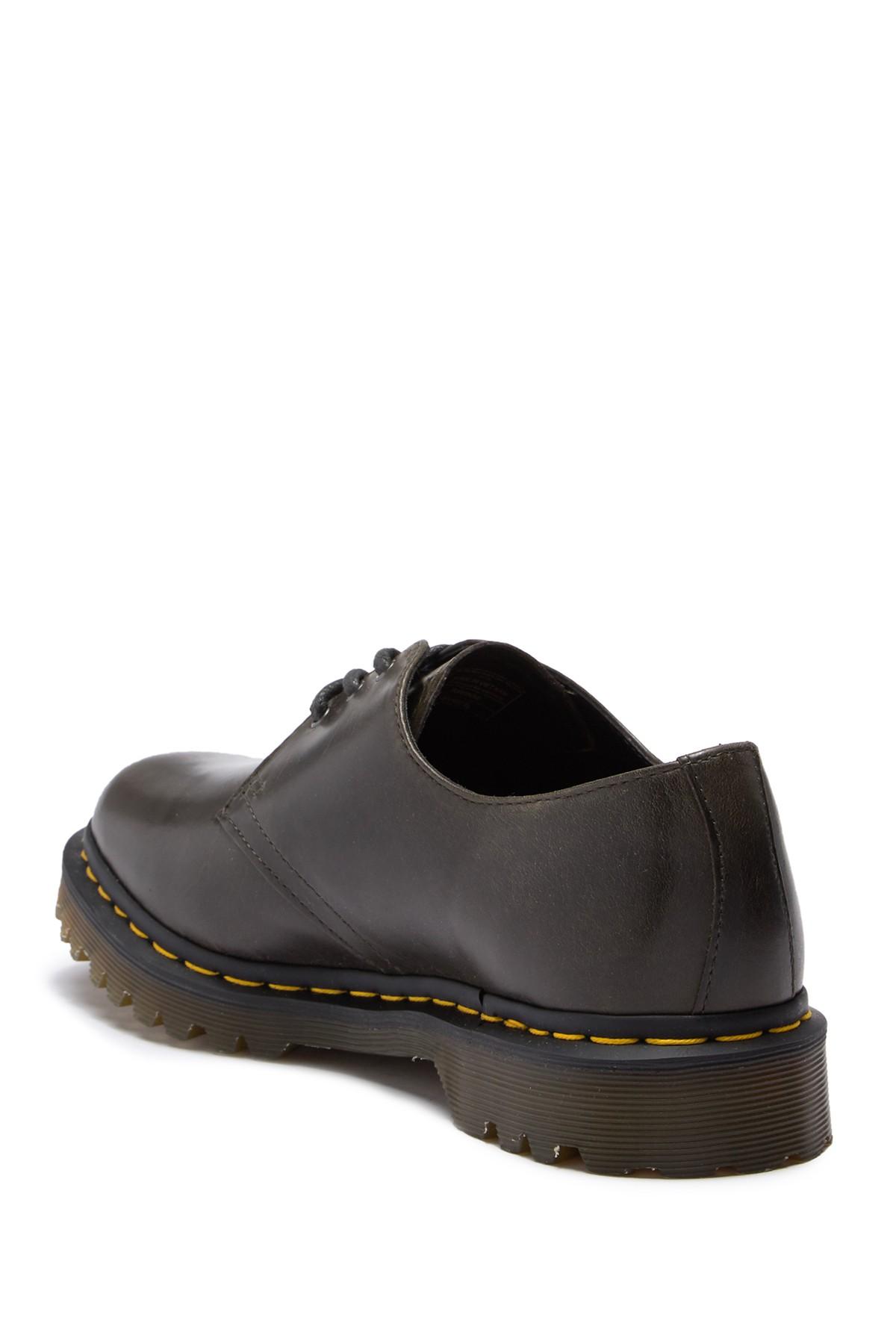 dr martens brown laces