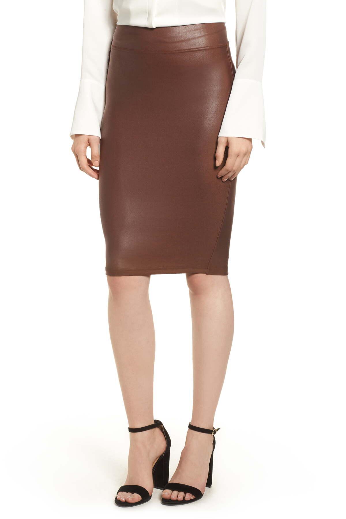 Spanx Spanx Faux Leather Pencil Skirt in Brown | Lyst
