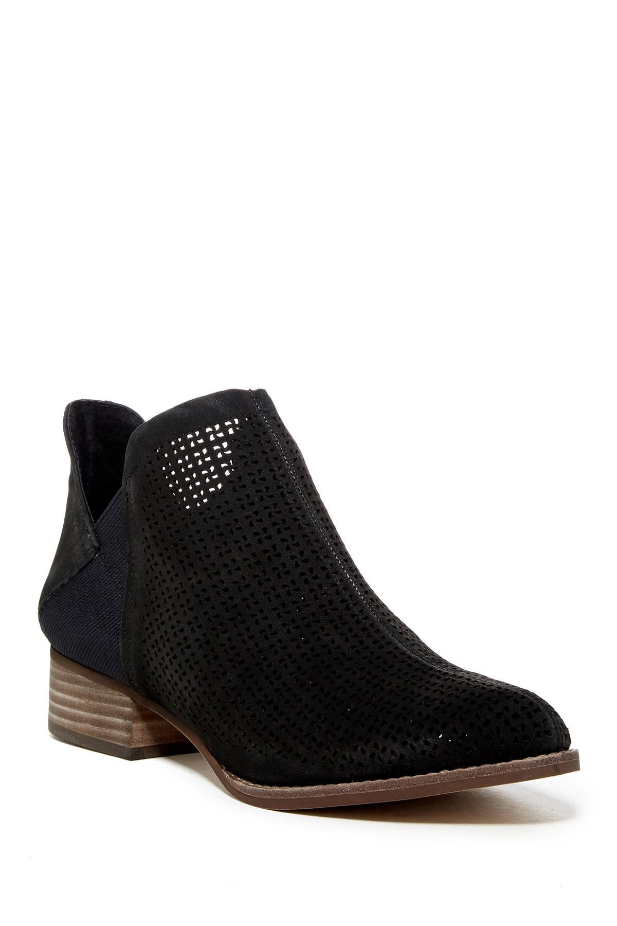 Vince Camuto Repla Bootie