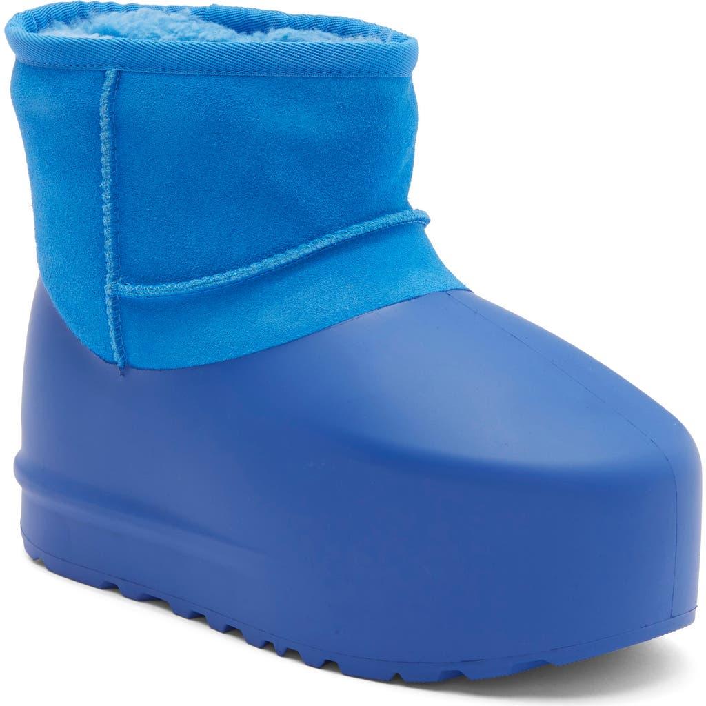 UGG Gender Inclusive Classic Mini Pumped Molded Uggplush Boot in