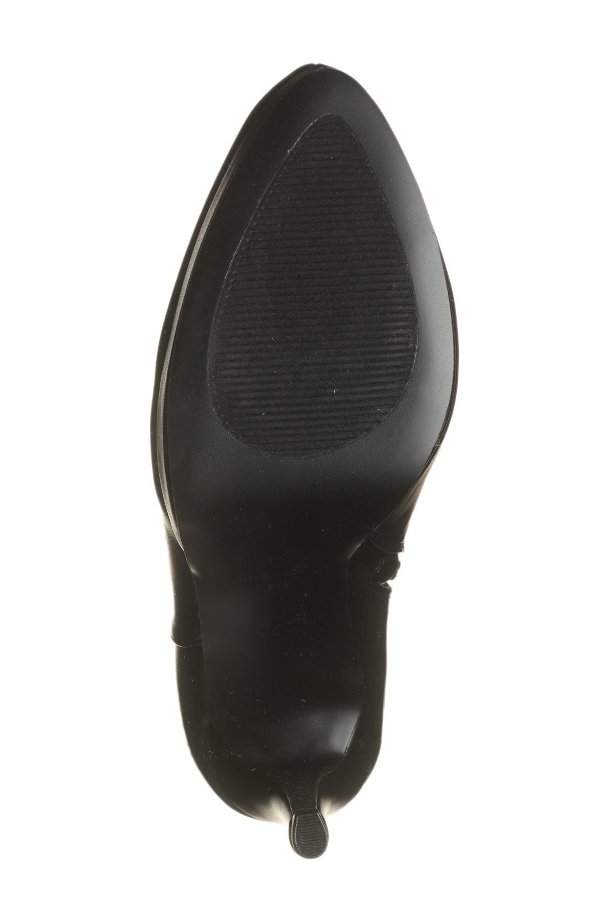 nine west querelle gore platform boot