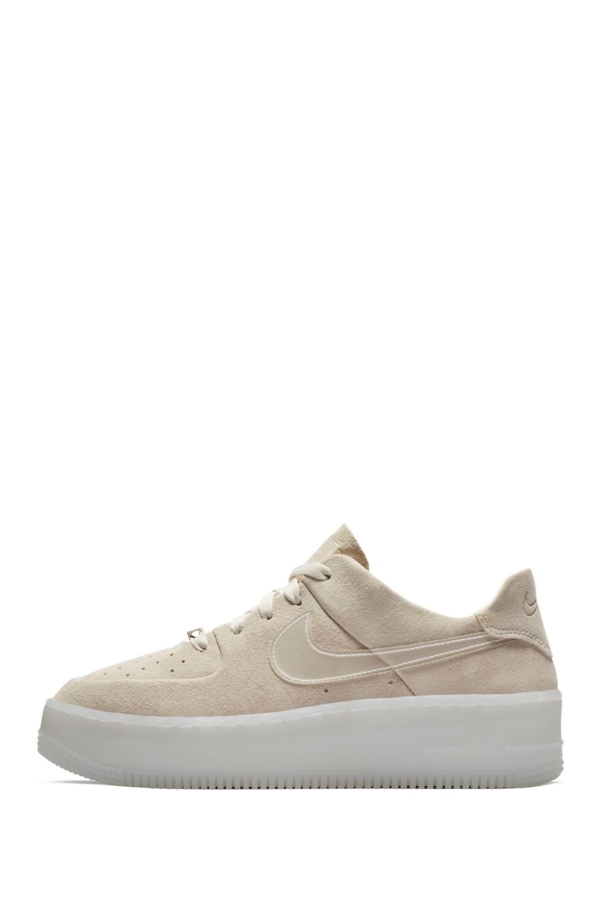 Nike Air Force 1 Sage Low Lx Sneaker in White | Lyst