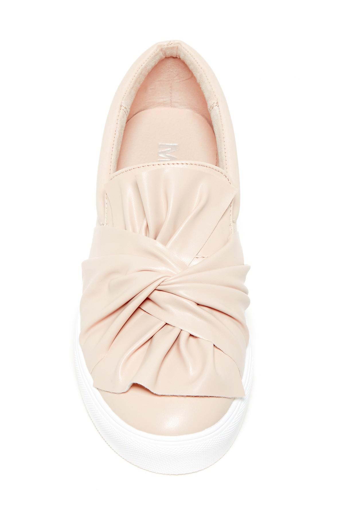 mia zoe slip on sneaker