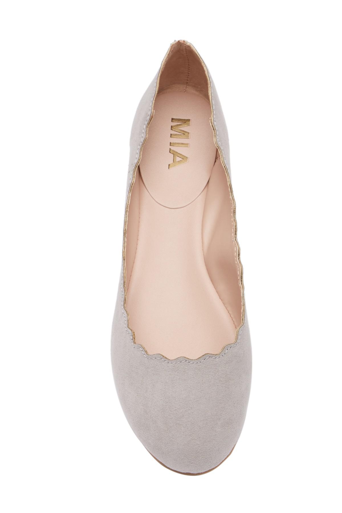 mia ballerina flats