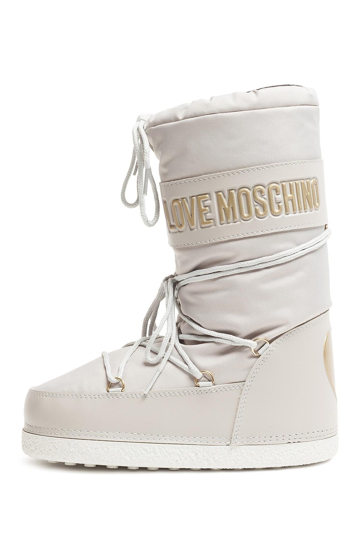 moschino snowboots