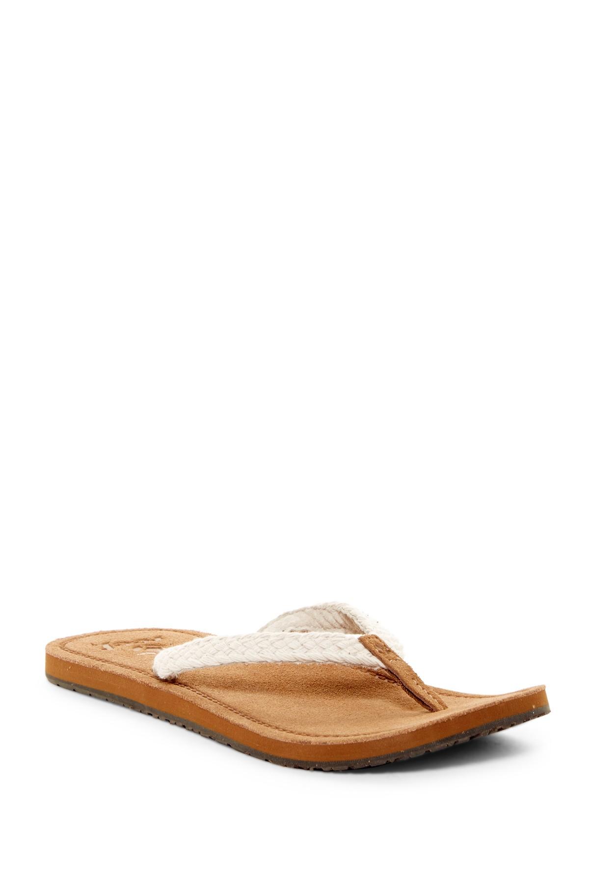 reef gypsy macrame flip flops