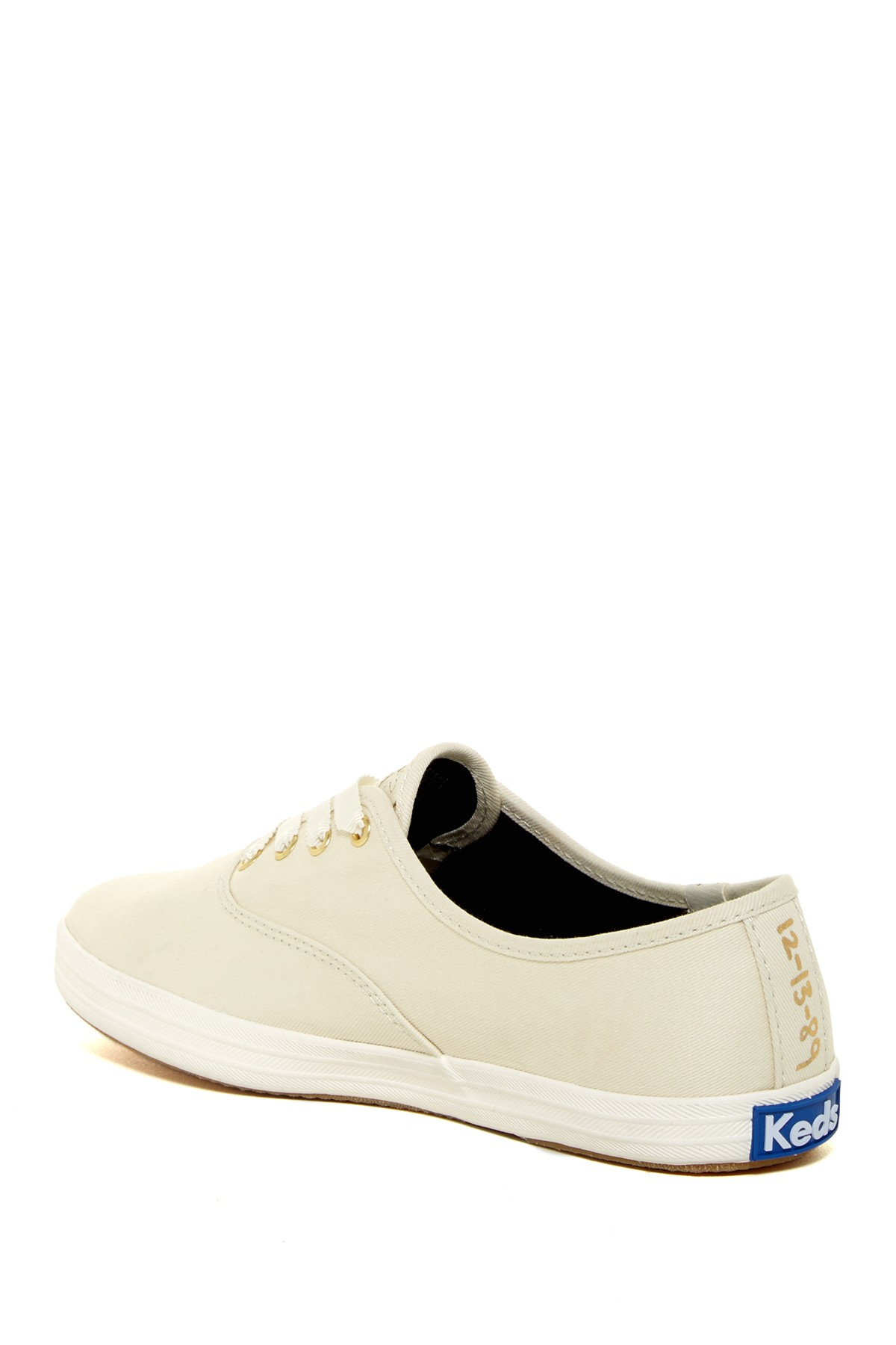 Keds Taylor Swift Champion Sneaky Cat Sneaker in Cream (Natural) - Lyst