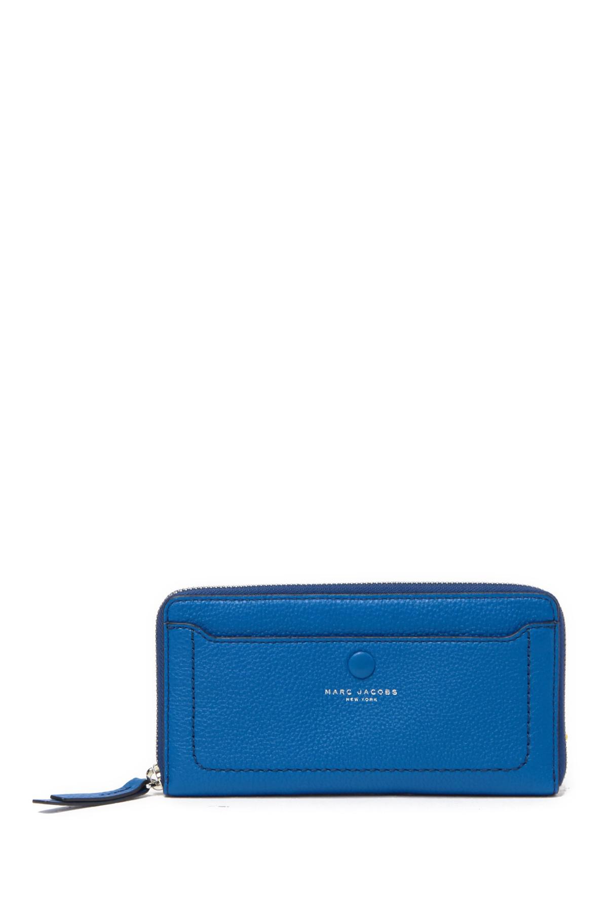 marc jacobs vertical zip around wallet
