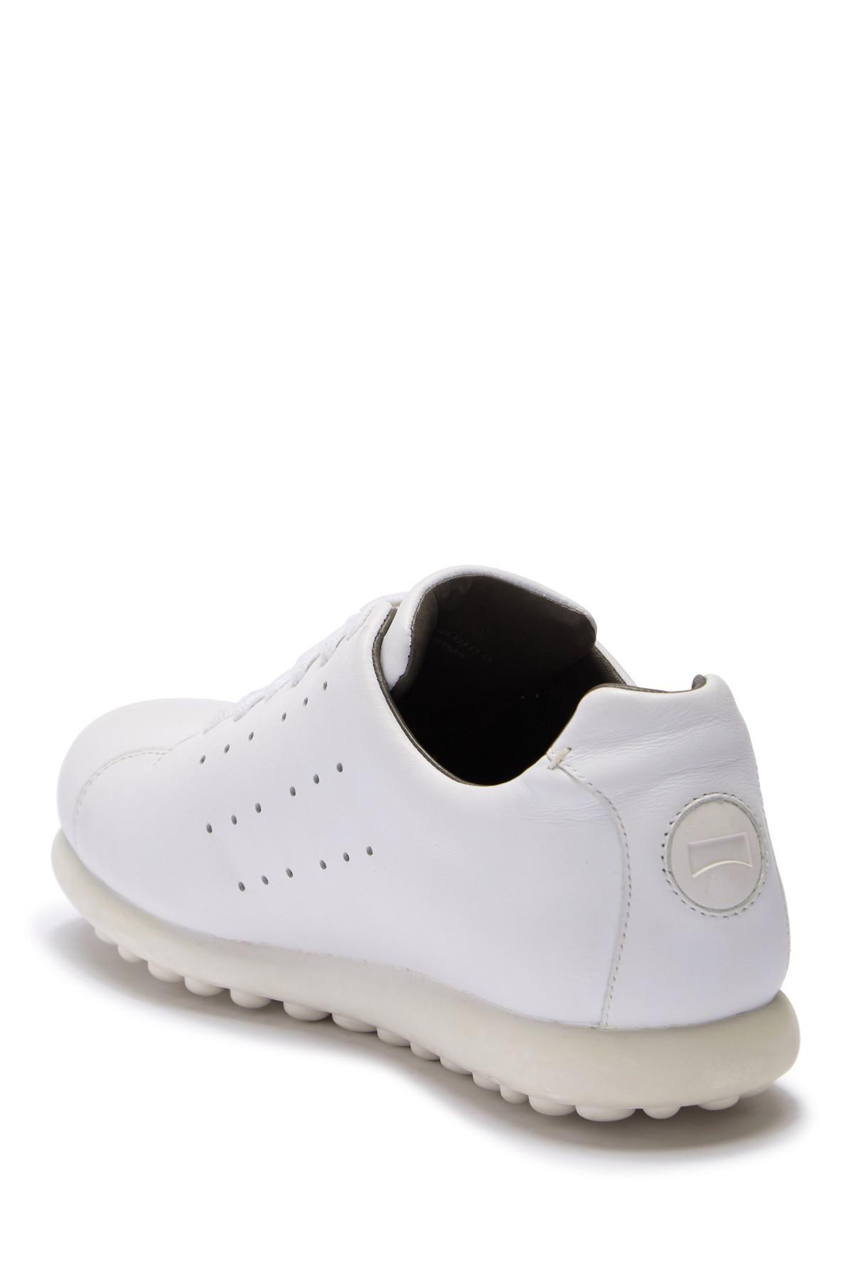 camper pelotas white