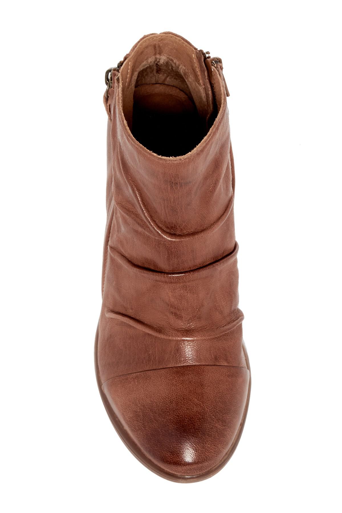 sofft gable slouch bootie