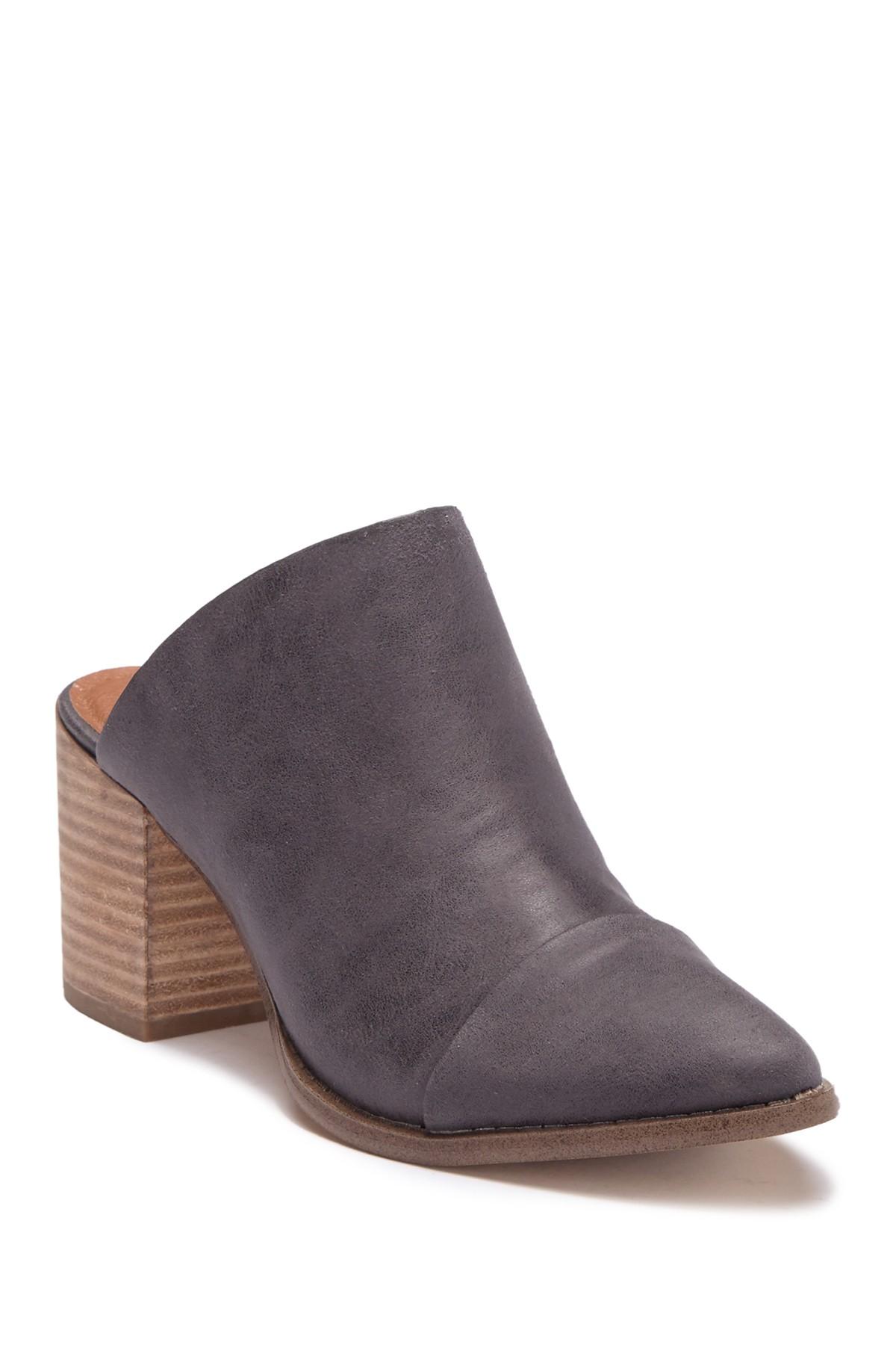 Report tisha block heel mule Outlet