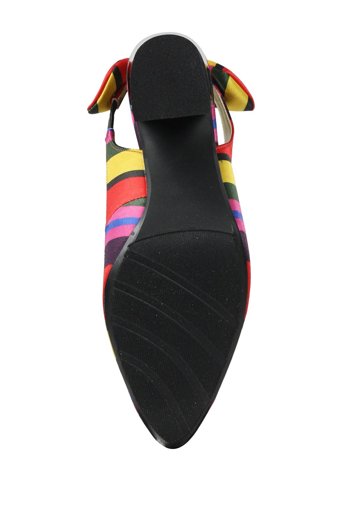 j renee cipriana pump