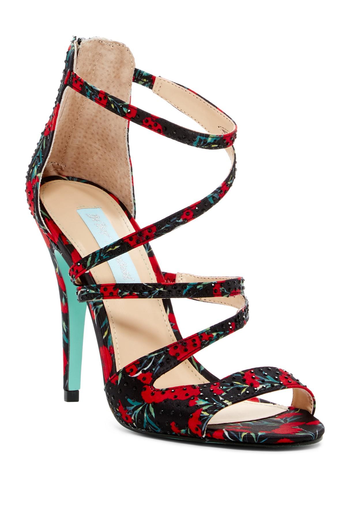 betsey johnson izzy sandal