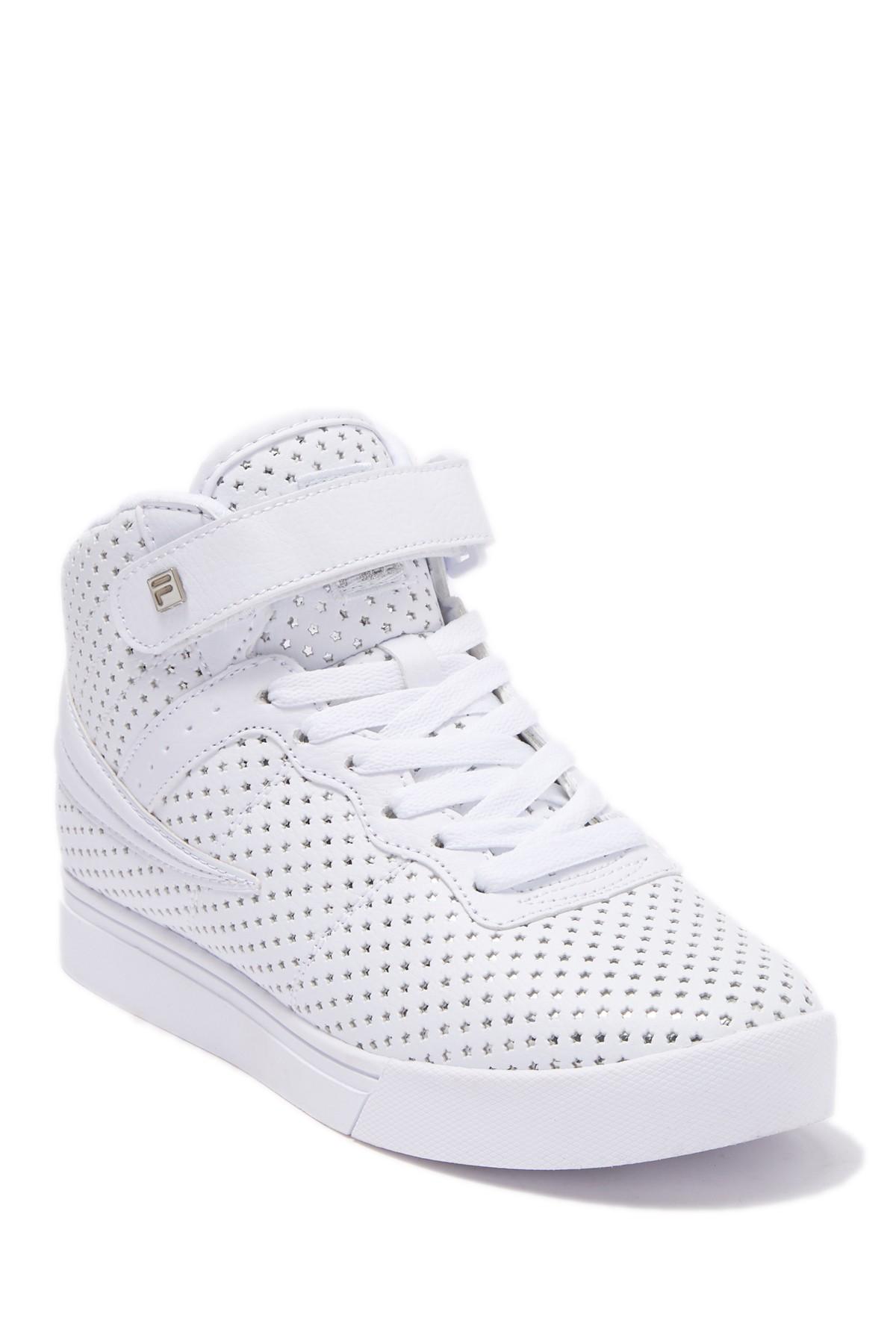 Fila Lace Vulc 13 Stars Sneaker in White - Lyst