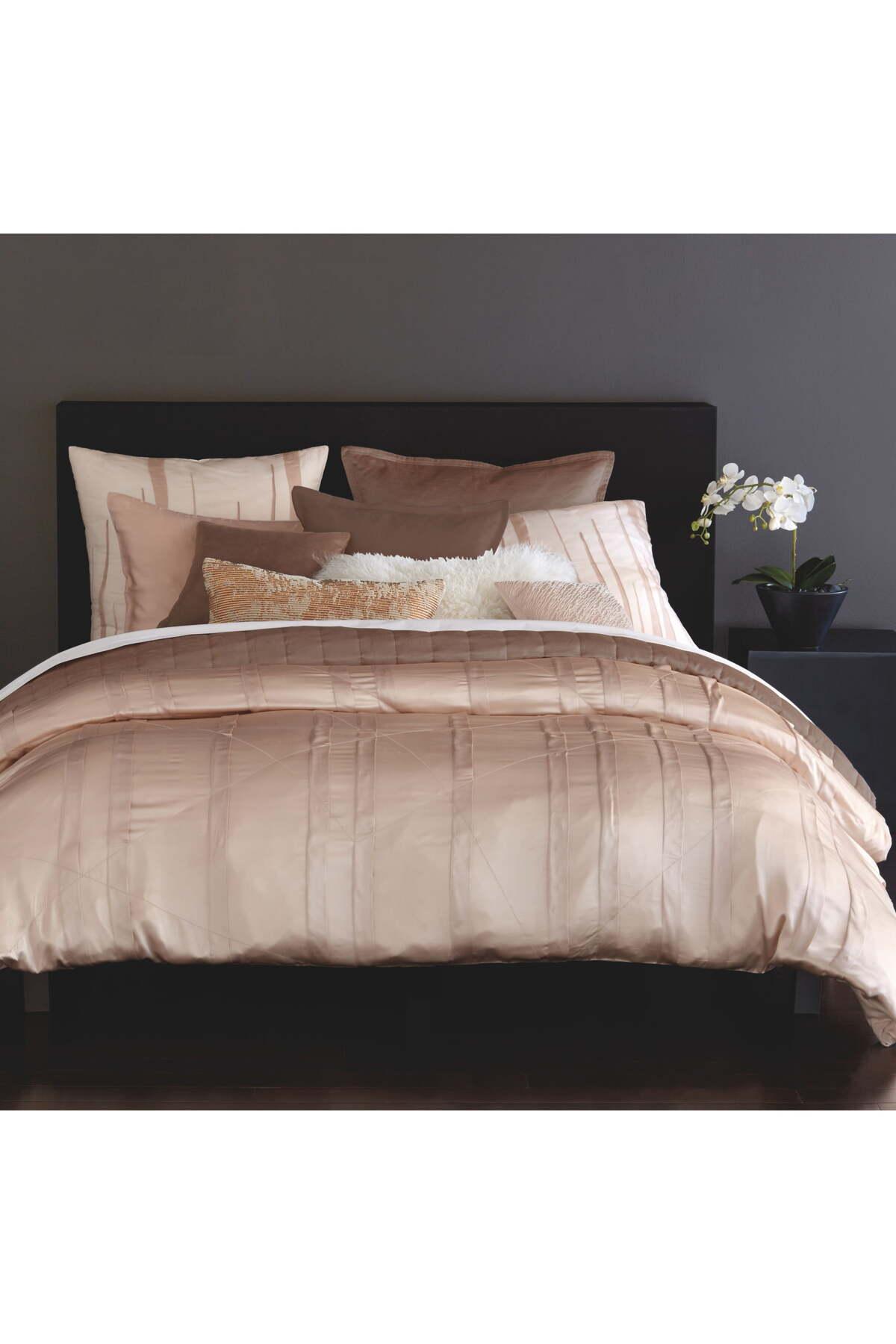 DKNY Blush Awakening Silk Duvet Cover - Queen - Lyst