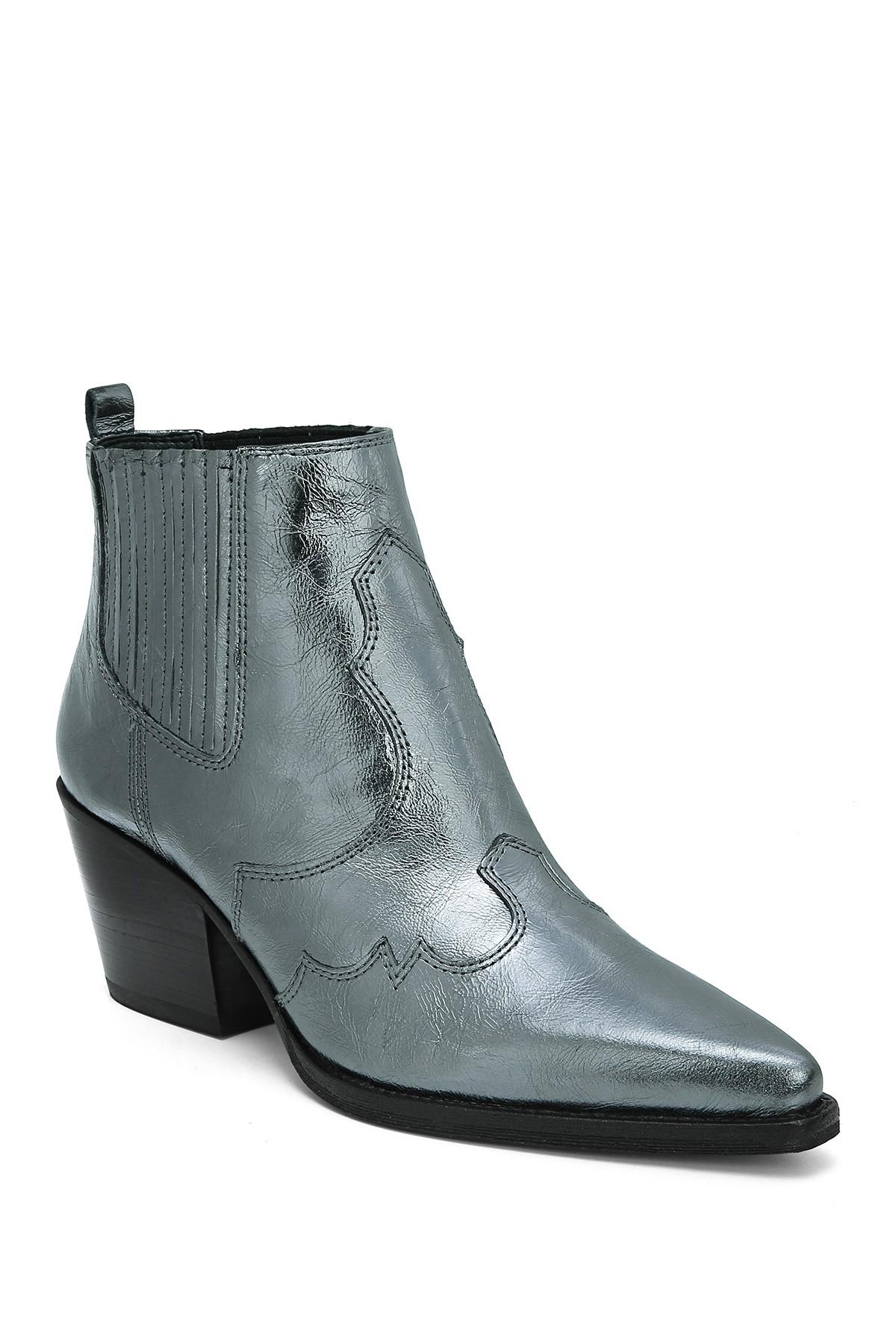 winona sam edelman