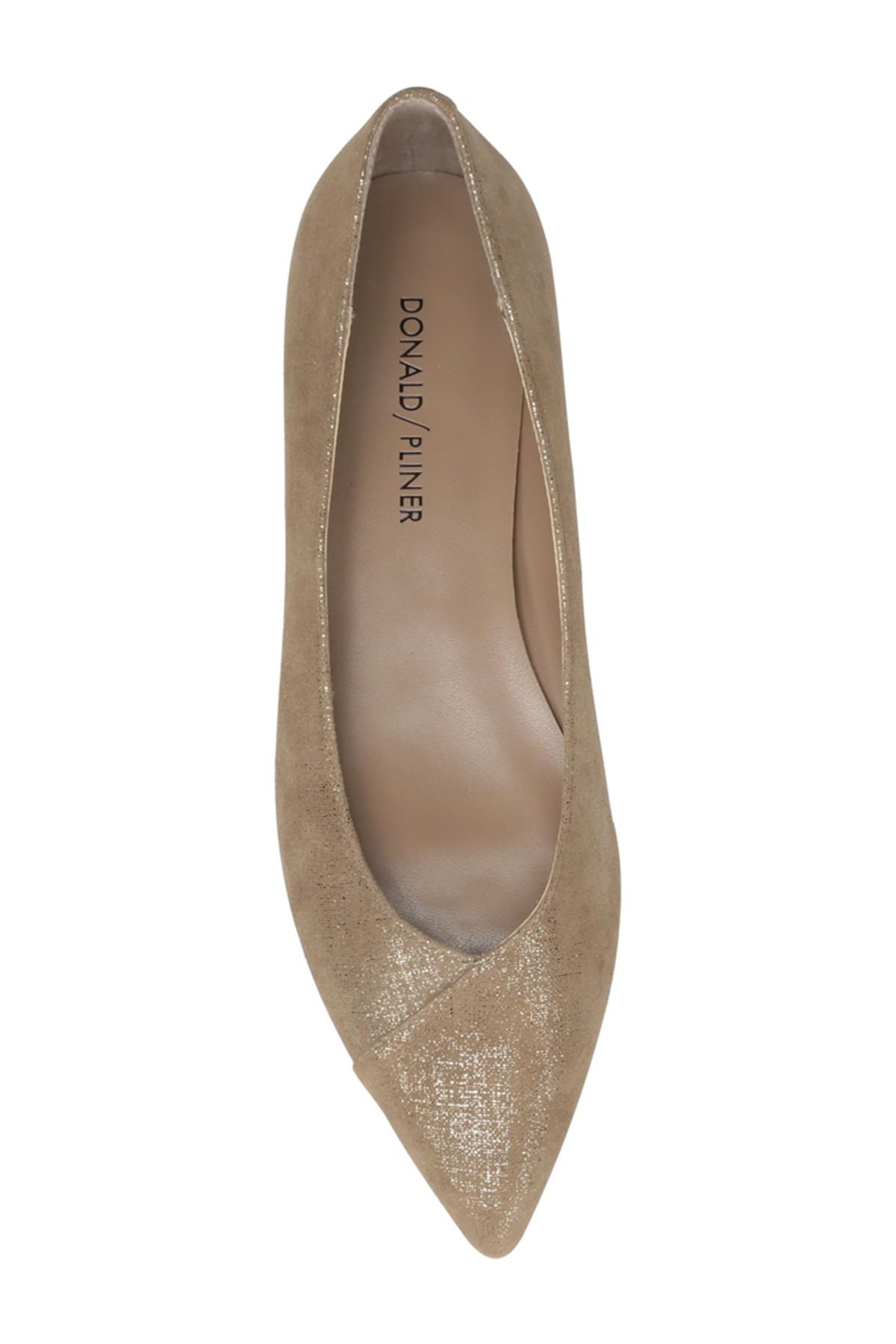 donald pliner flat shoes
