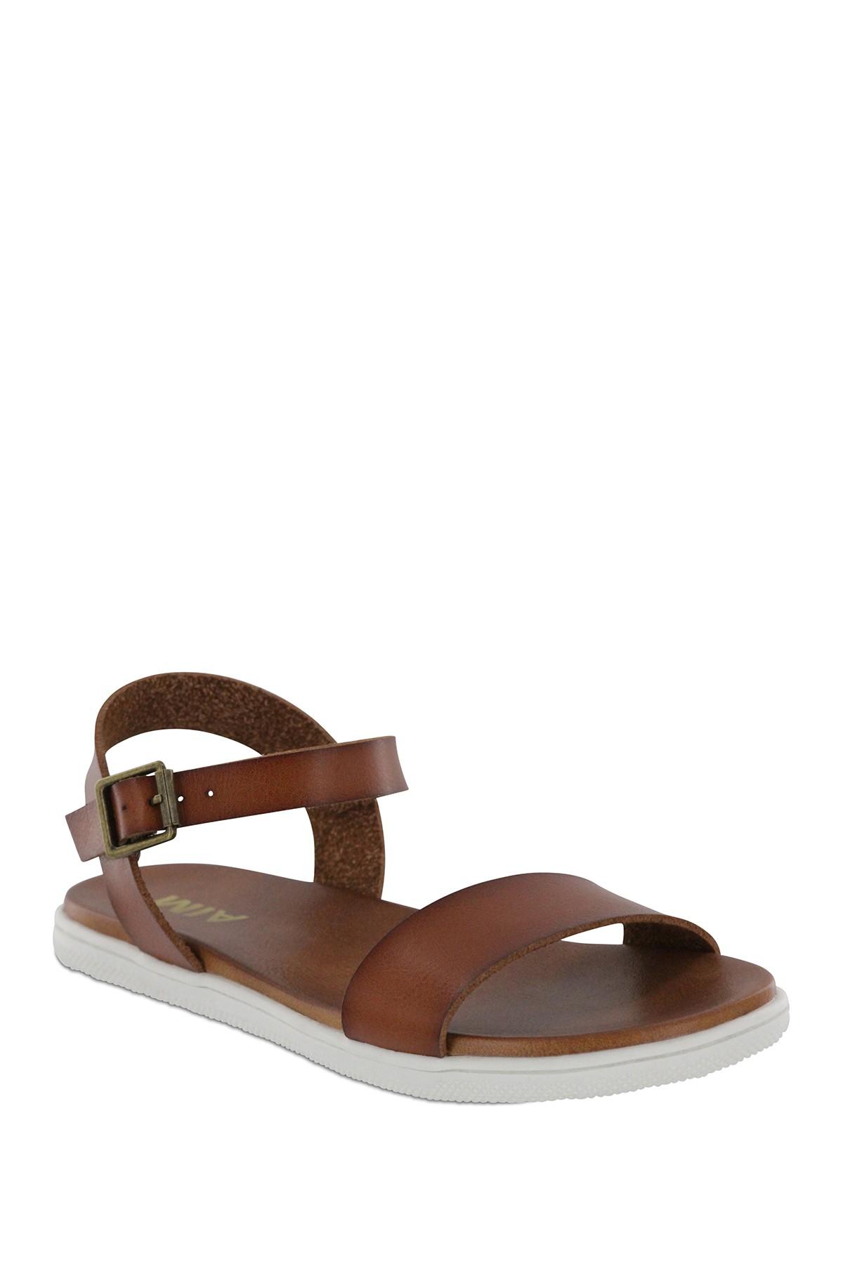 mia yamille sandal