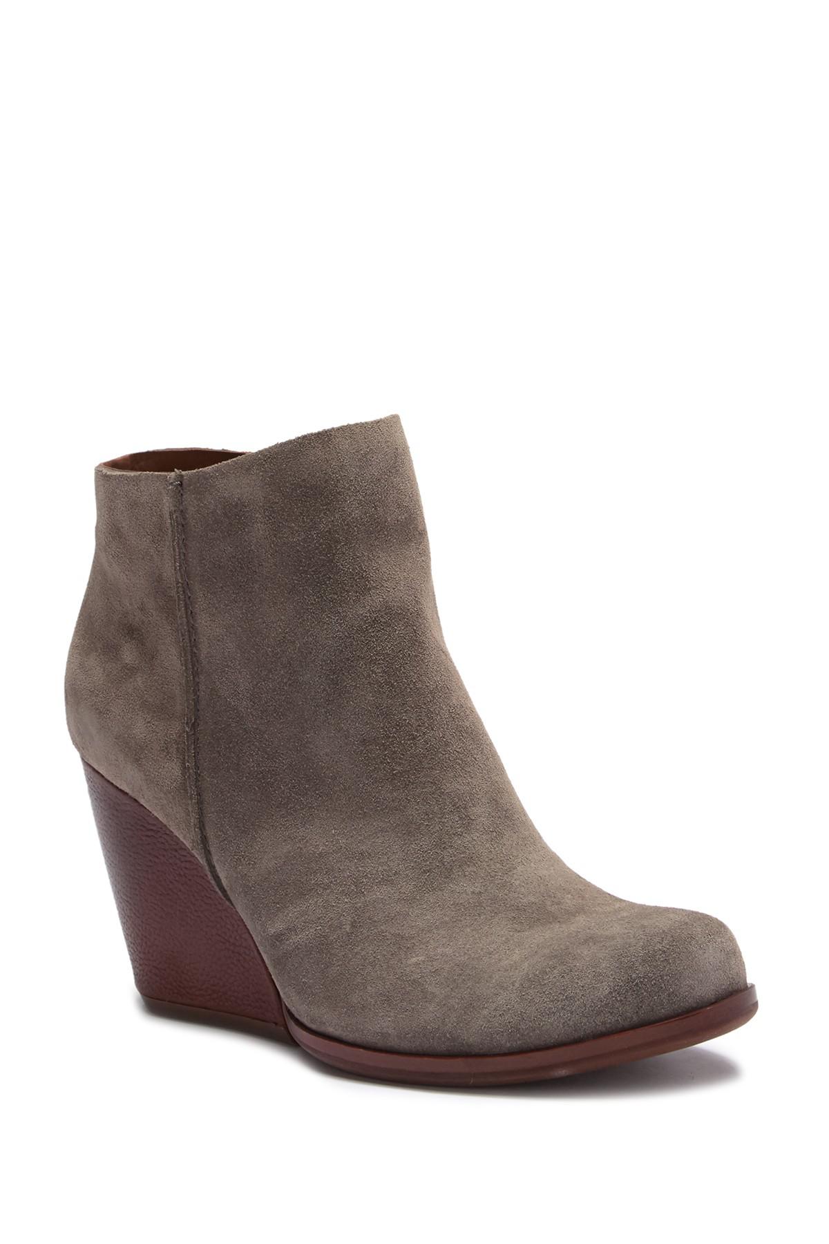 kork ease tea ankle bootie