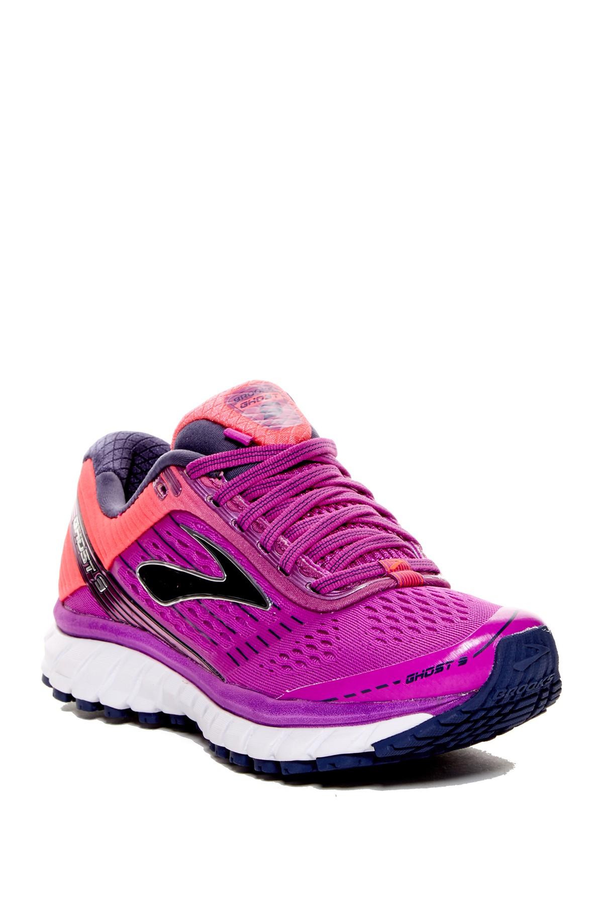 discount on brooks running shoes