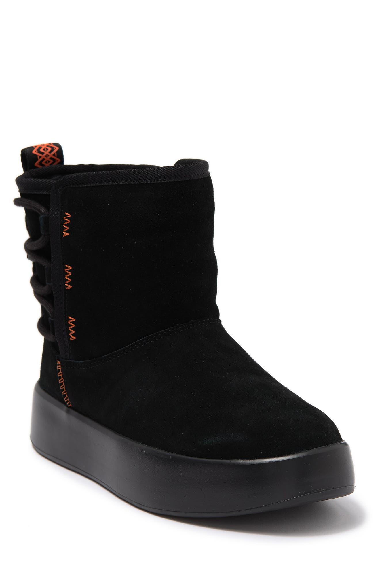 UGG UGG Boom Faux Fur Lined Leather Ankle Boot In Blk At Nordstrom