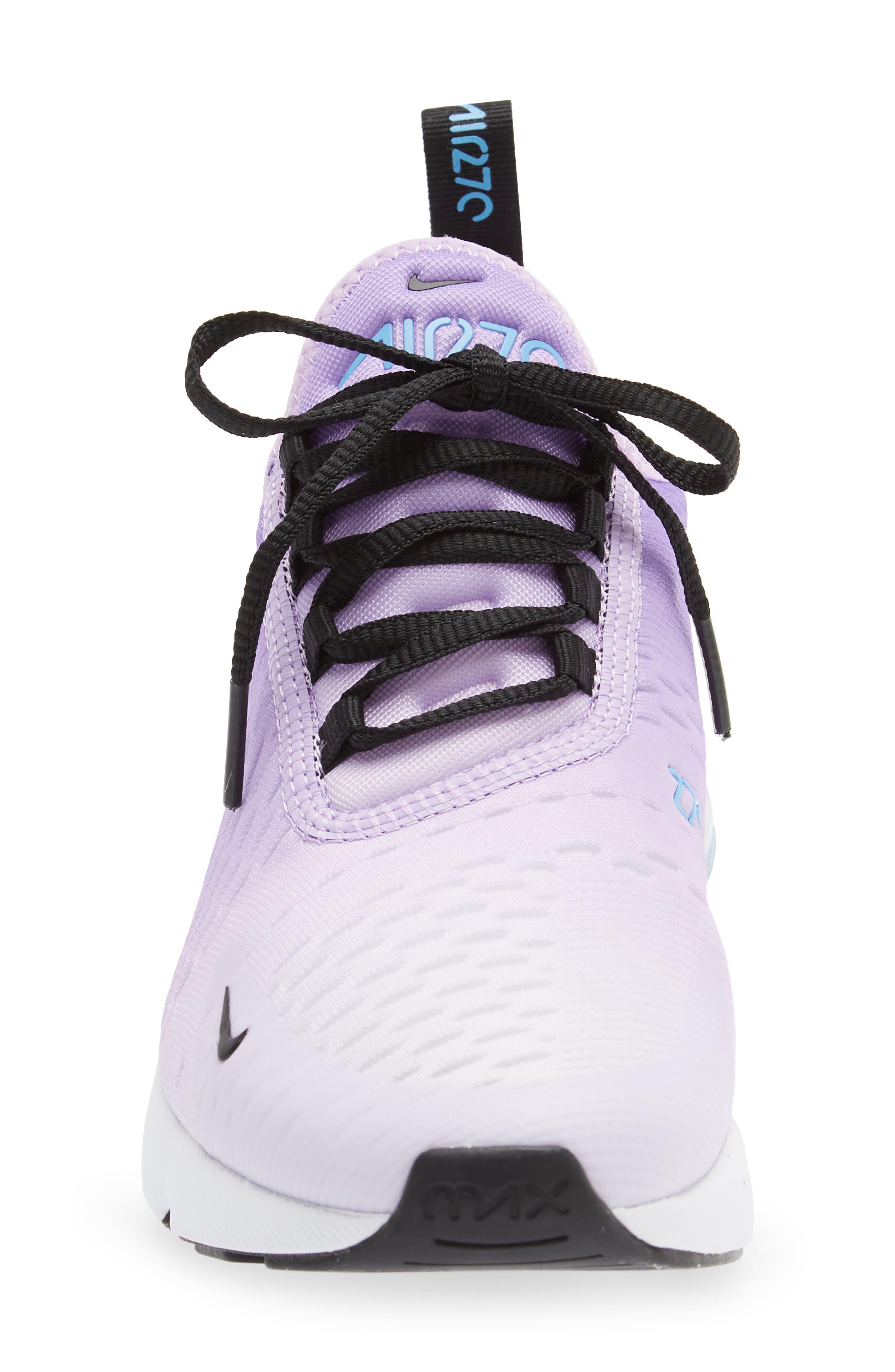 Nike axis shop 270