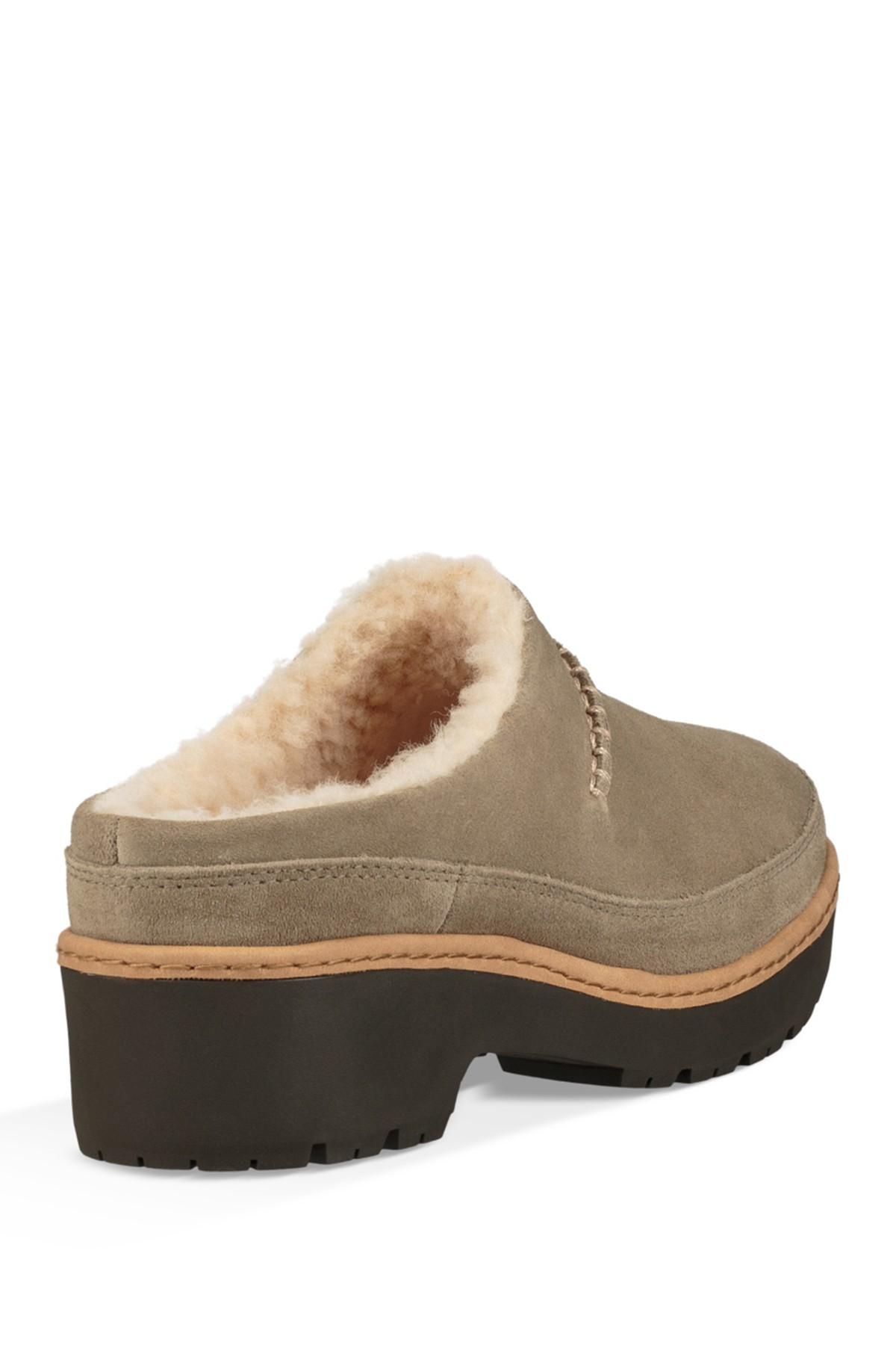 ugg lynwood waterproof clog