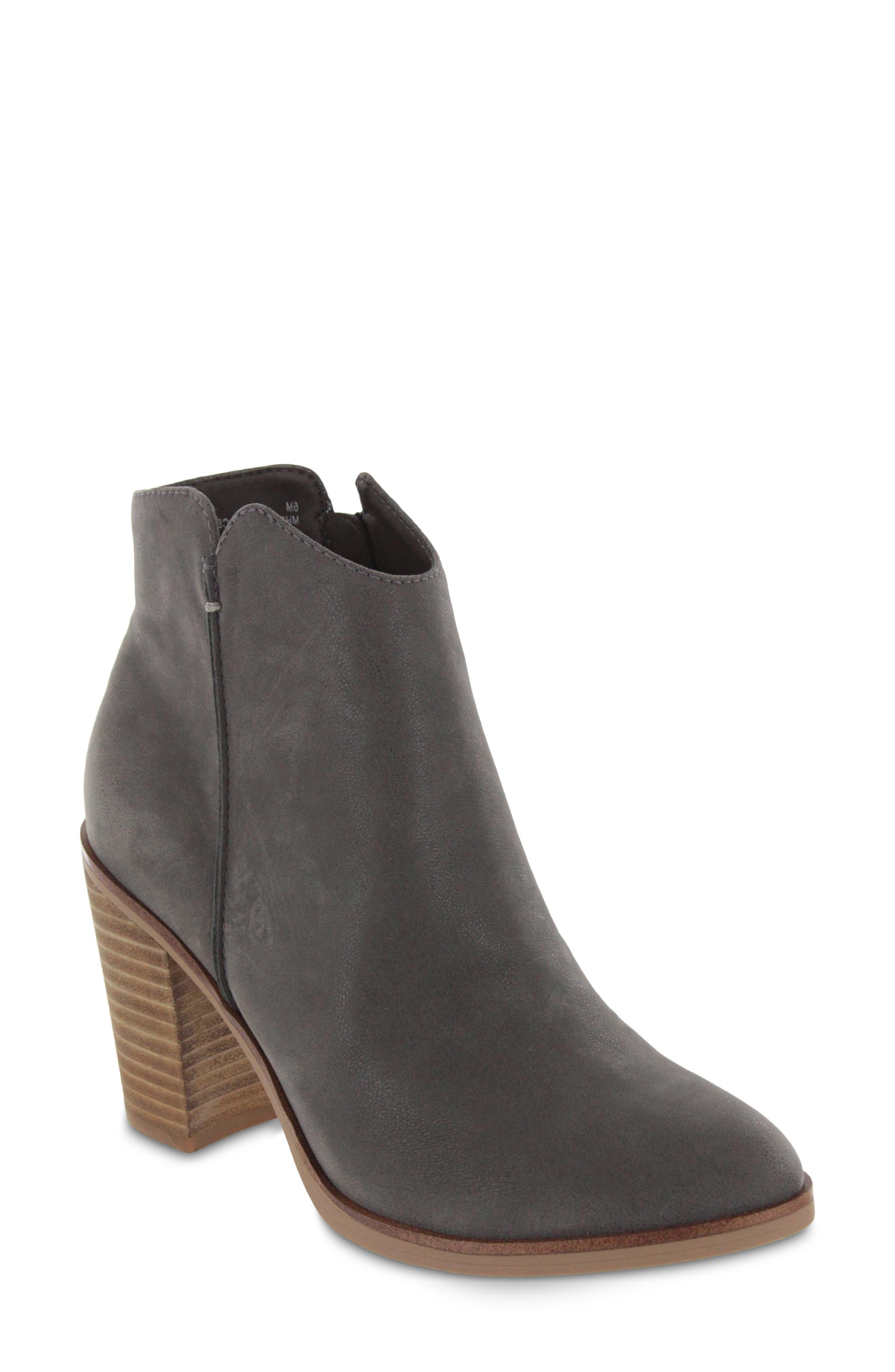 MIA Barby Block Heel Bootie In Charcoal At Nordstrom Rack in Gray | Lyst