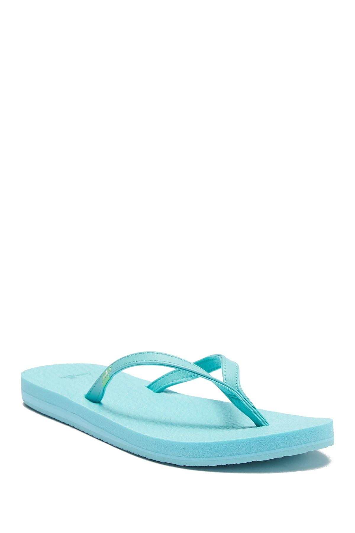sanuk yoga spree 4