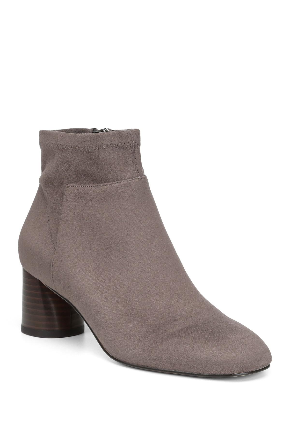 donald pliner cazzie block heel bootie