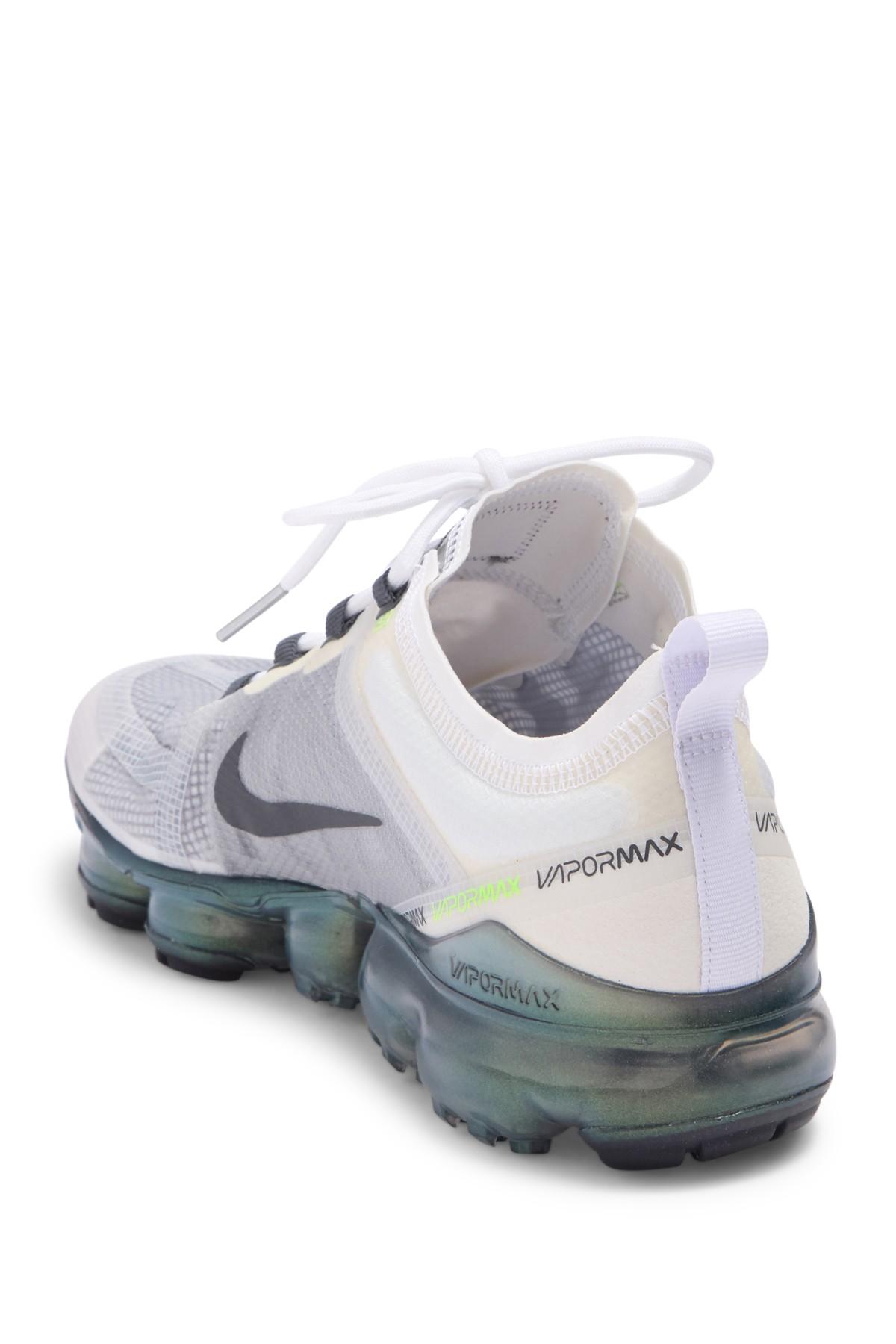 mens vapormax 12
