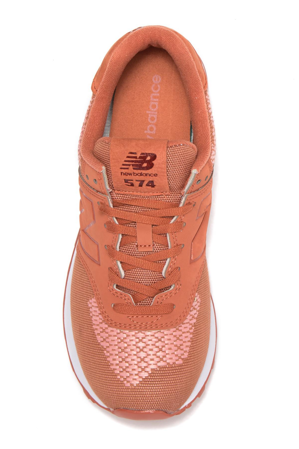 574 tech raffia new balance