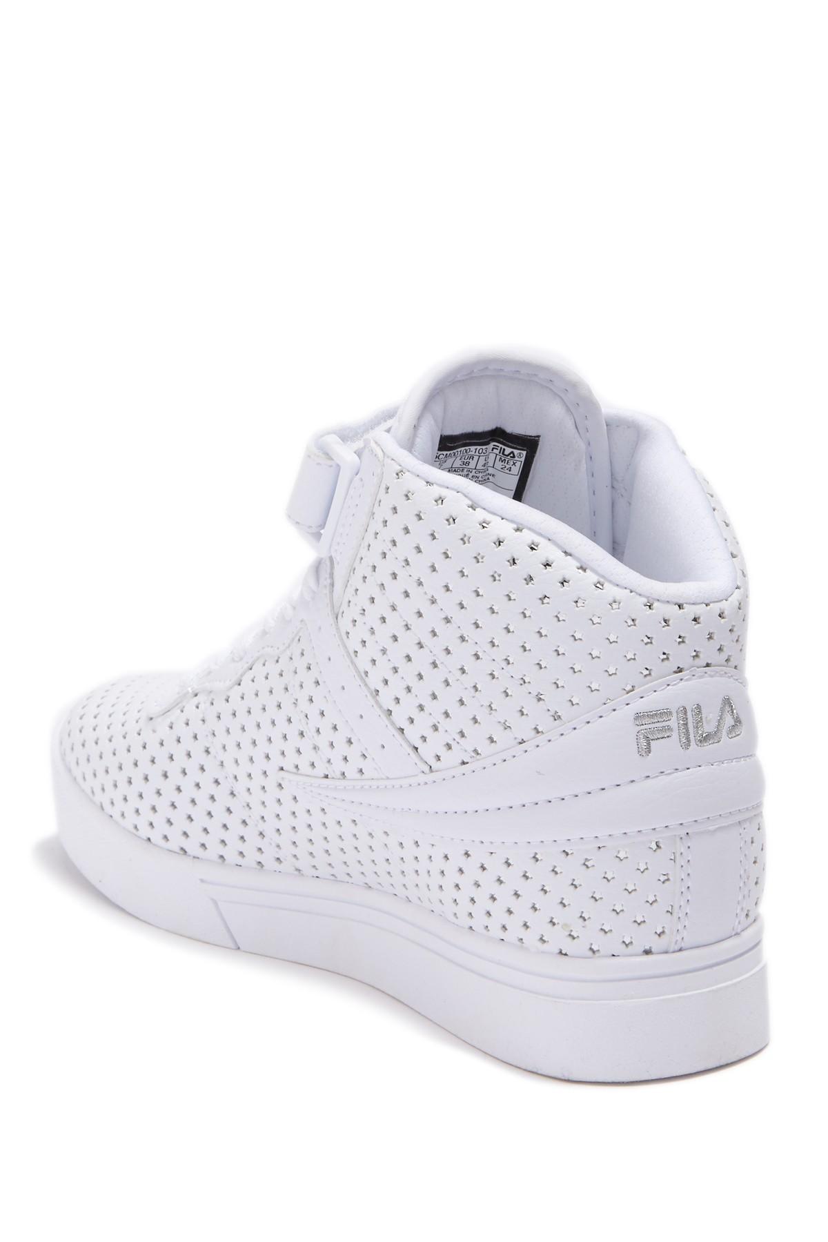 Fila Lace Vulc 13 Stars Sneaker in White - Lyst