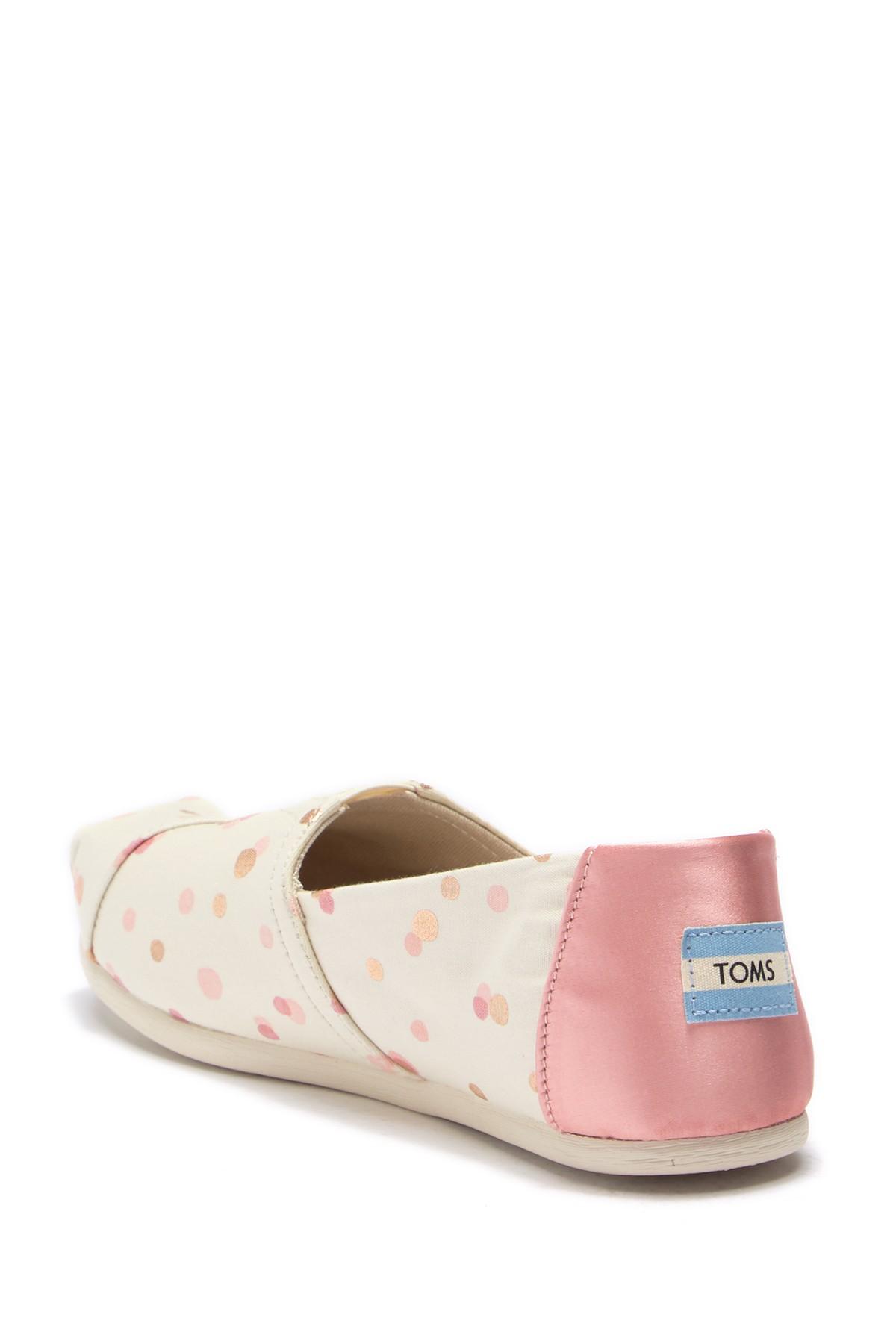 toms pale blush metallic dots