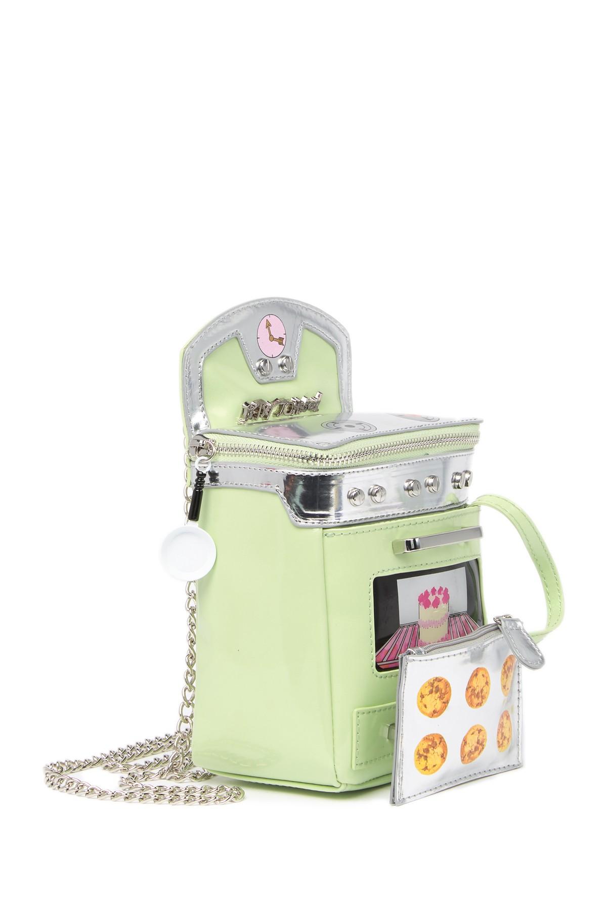 betsey johnson stove purse