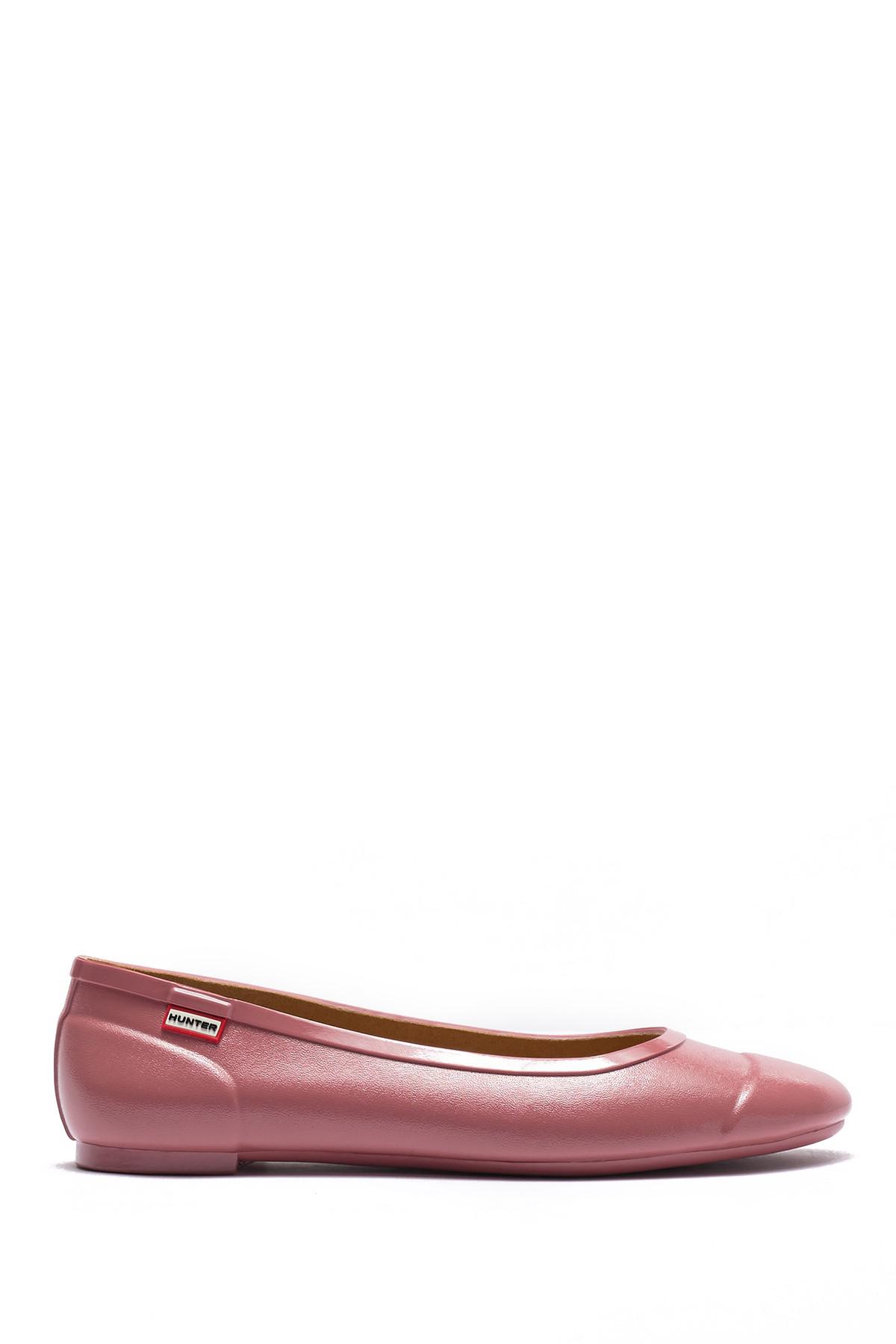 hunter ballet flats