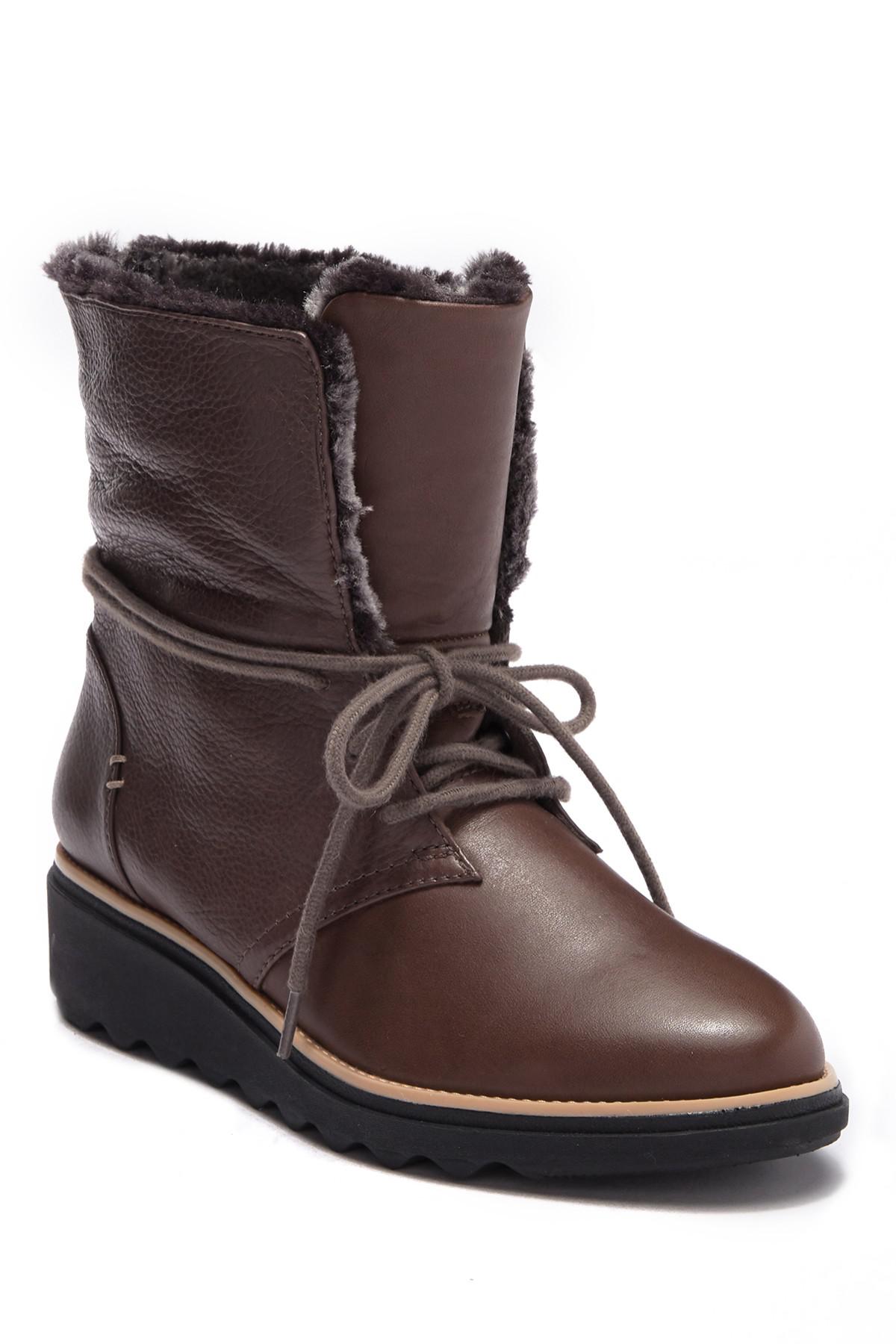 clarks fur lined boots