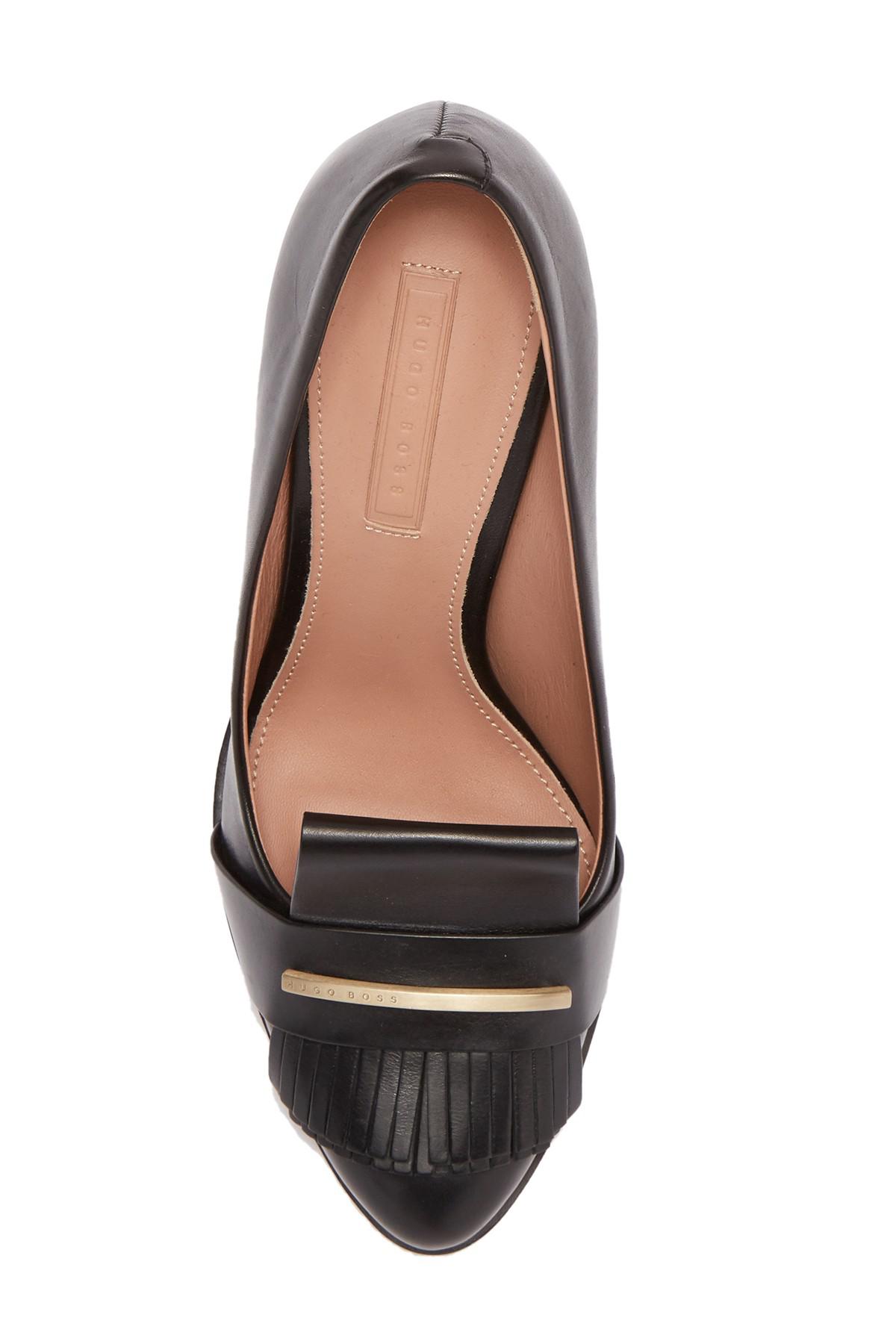 tassel pumps