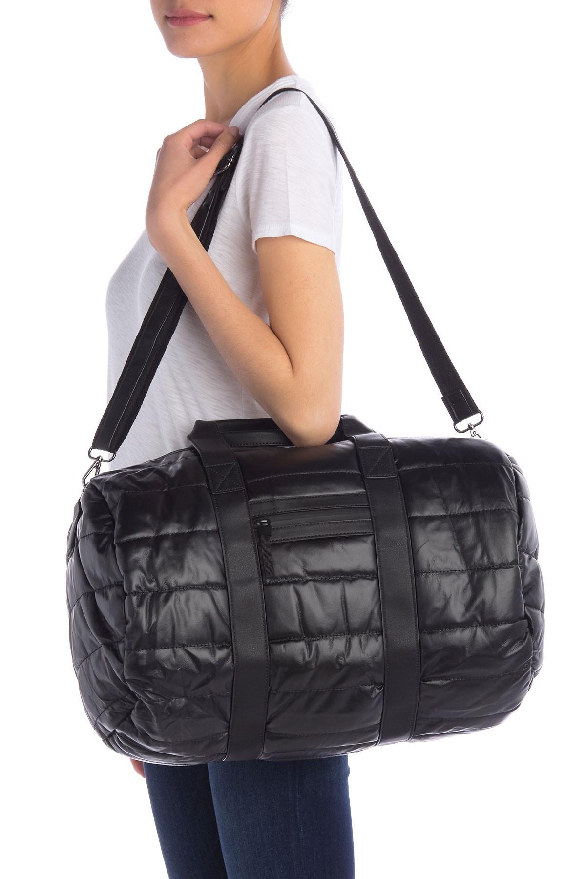 Urban Expressions Metallic Quilted Puffer Duffle Bag in Black | Lyst