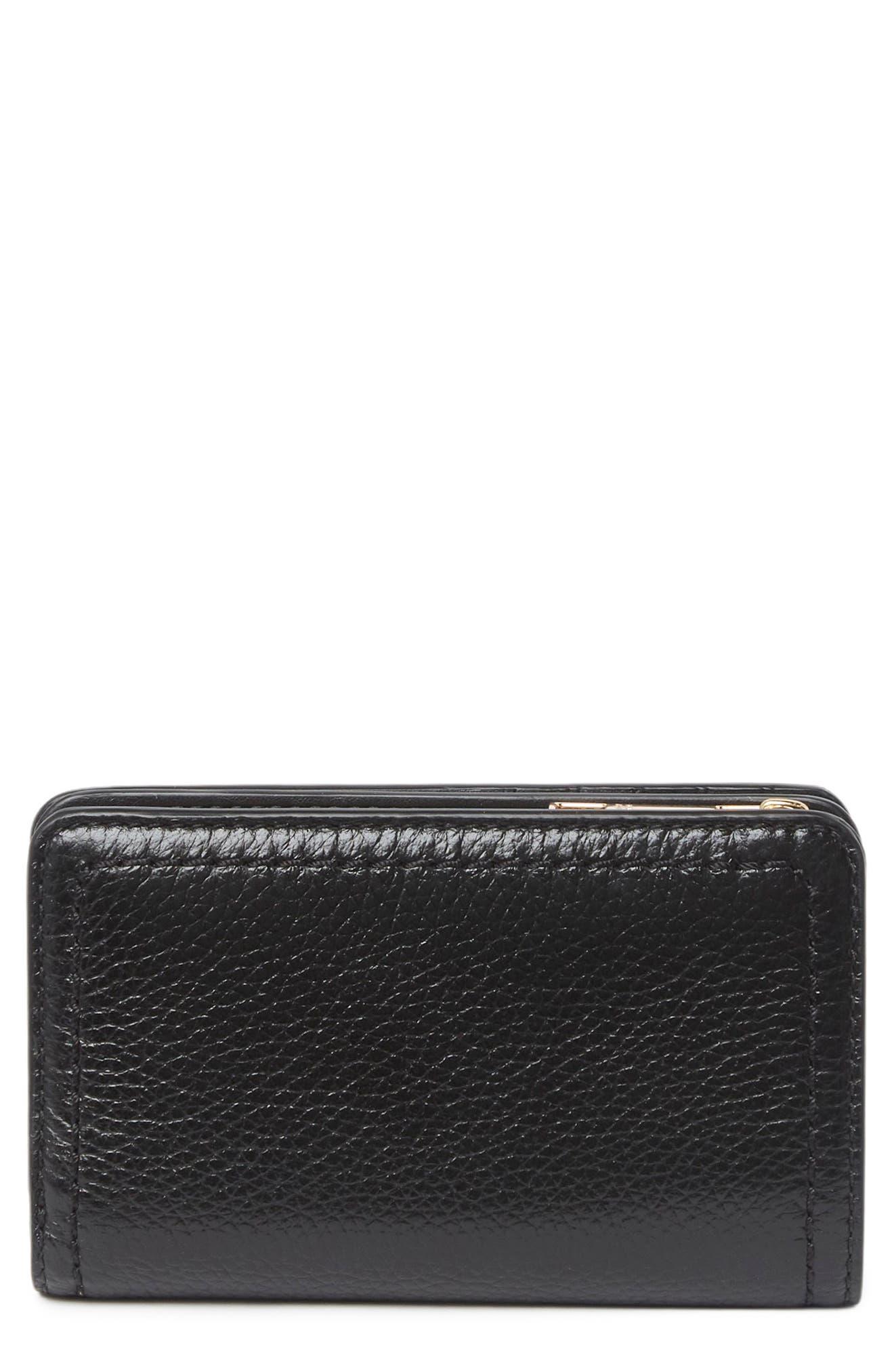 Marc Jacobs Topstitched Compact Zip Wallet in Black | Lyst