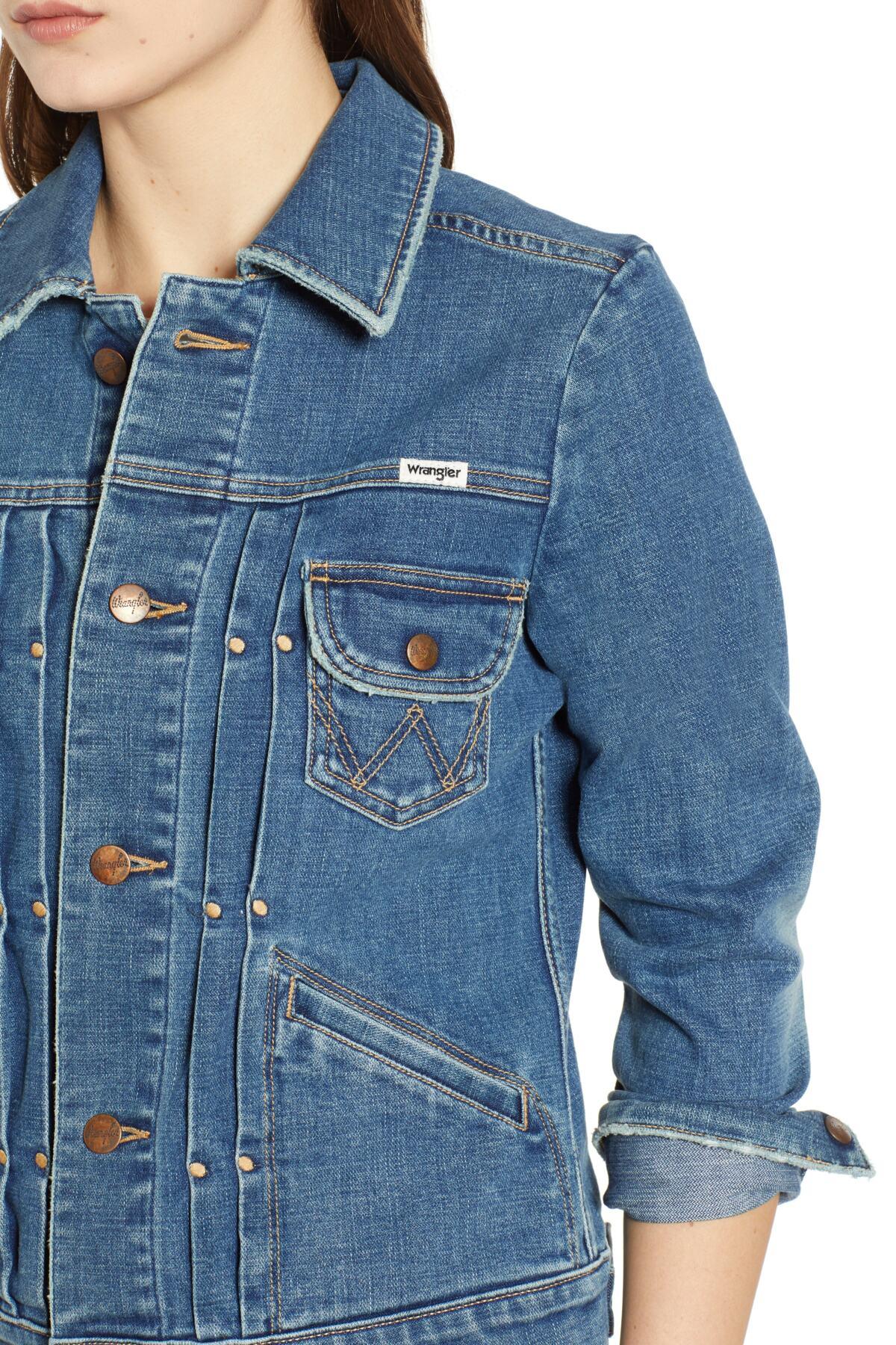 Wrangler Pleated Denim Jacket in Blue Lyst