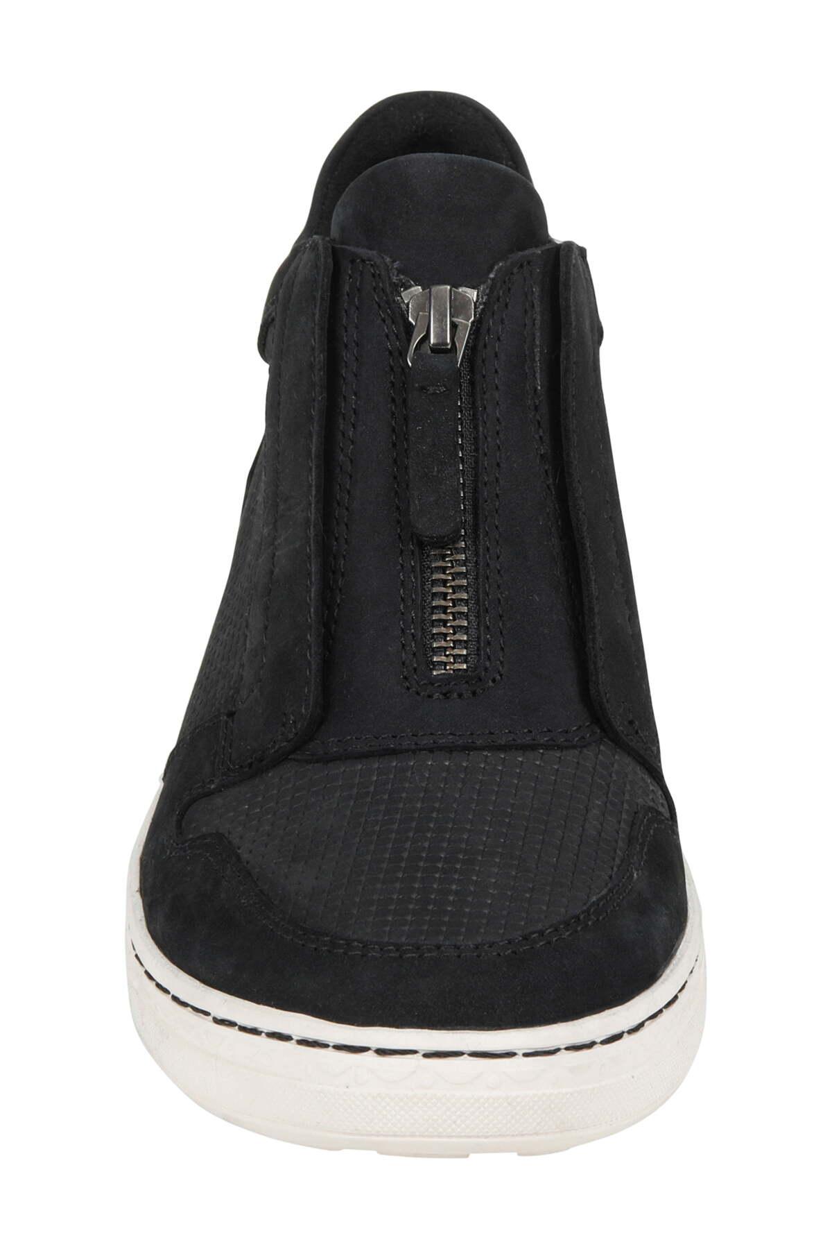 earth zane slip on sneaker