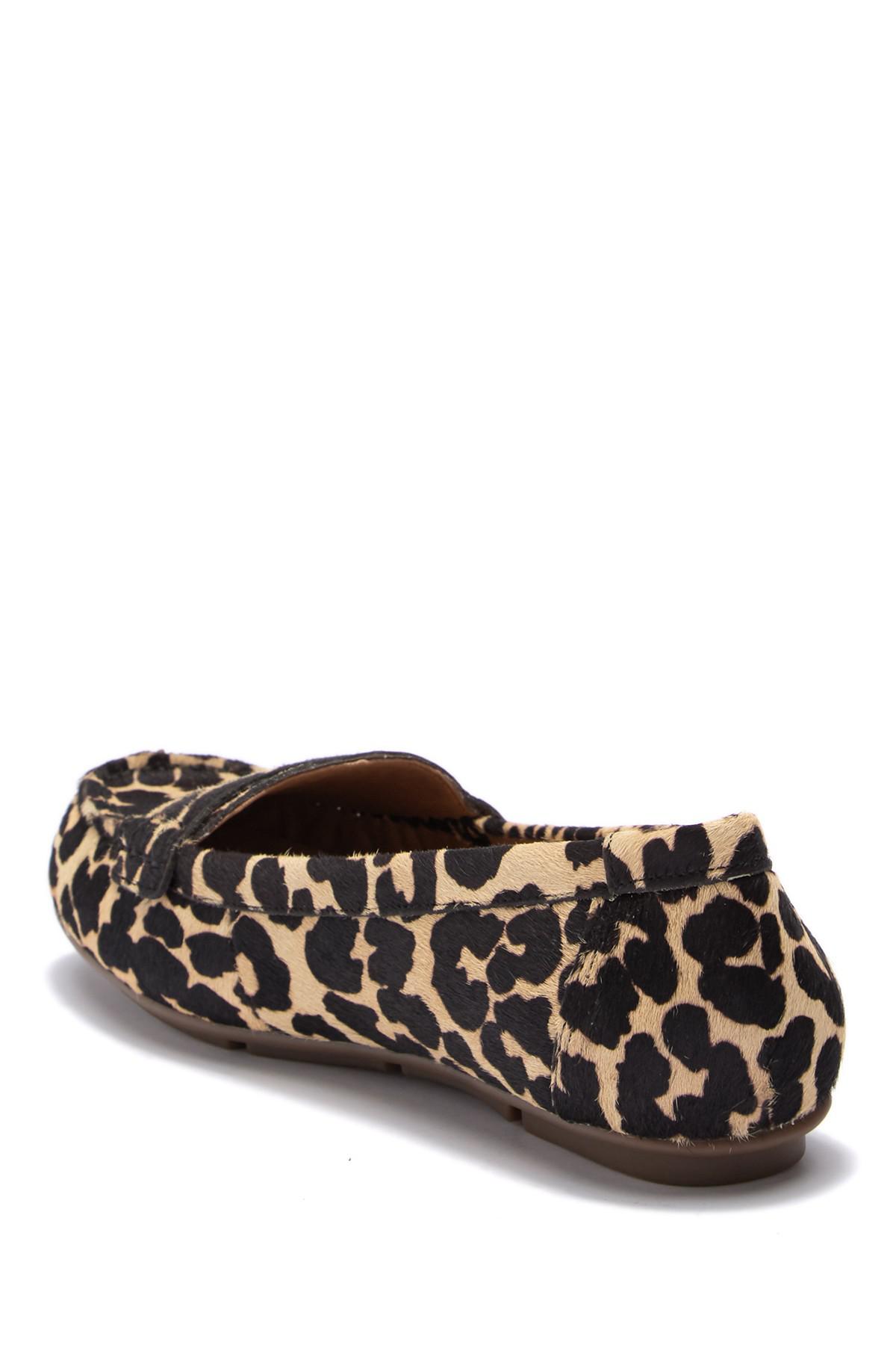 vionic larrun loafer leopard