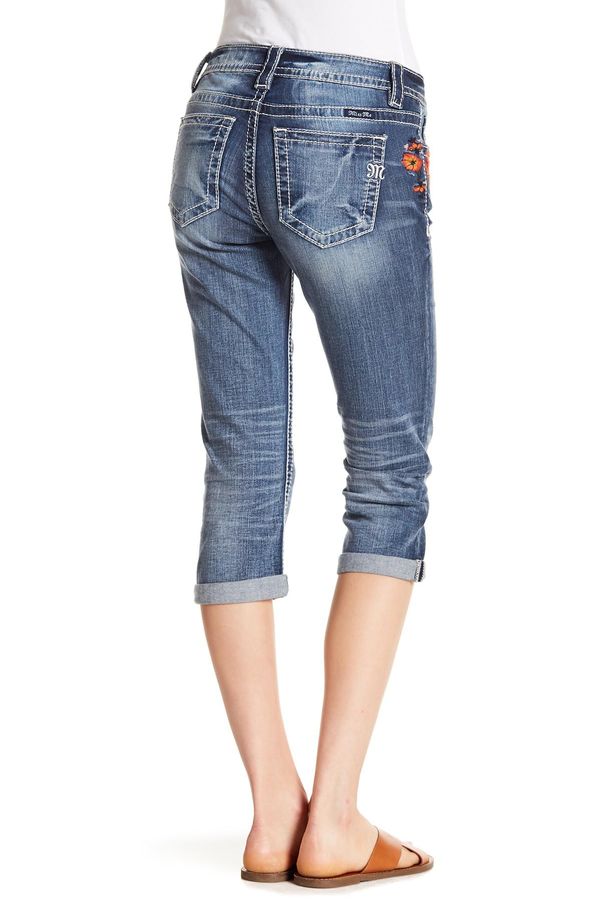 Miss Me Denim Floral Embroidered Capri Jeans in Blue | Lyst