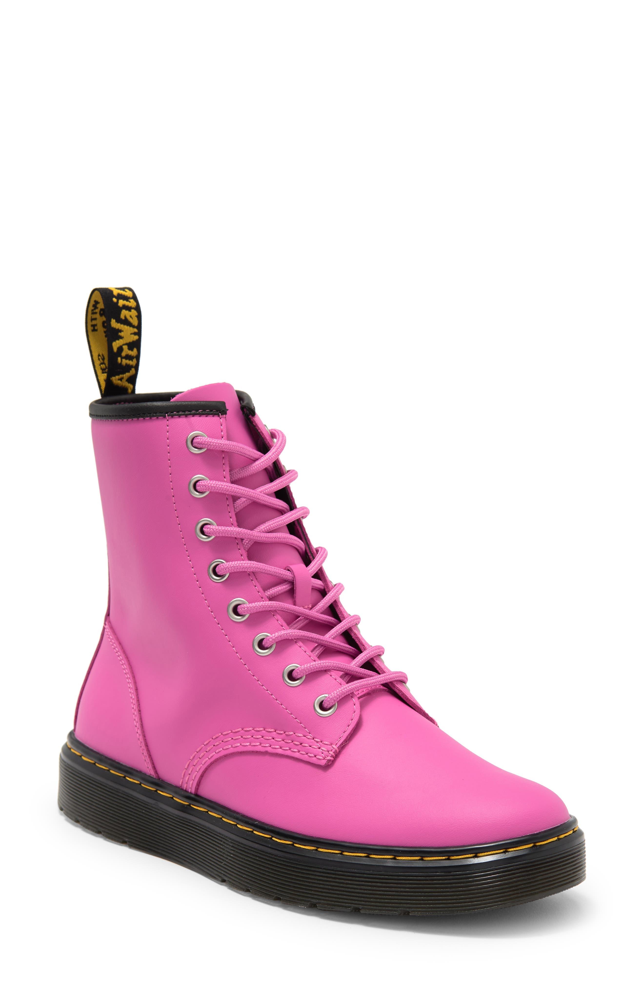 Dr. Martens Zavala Boot in Pink Lyst